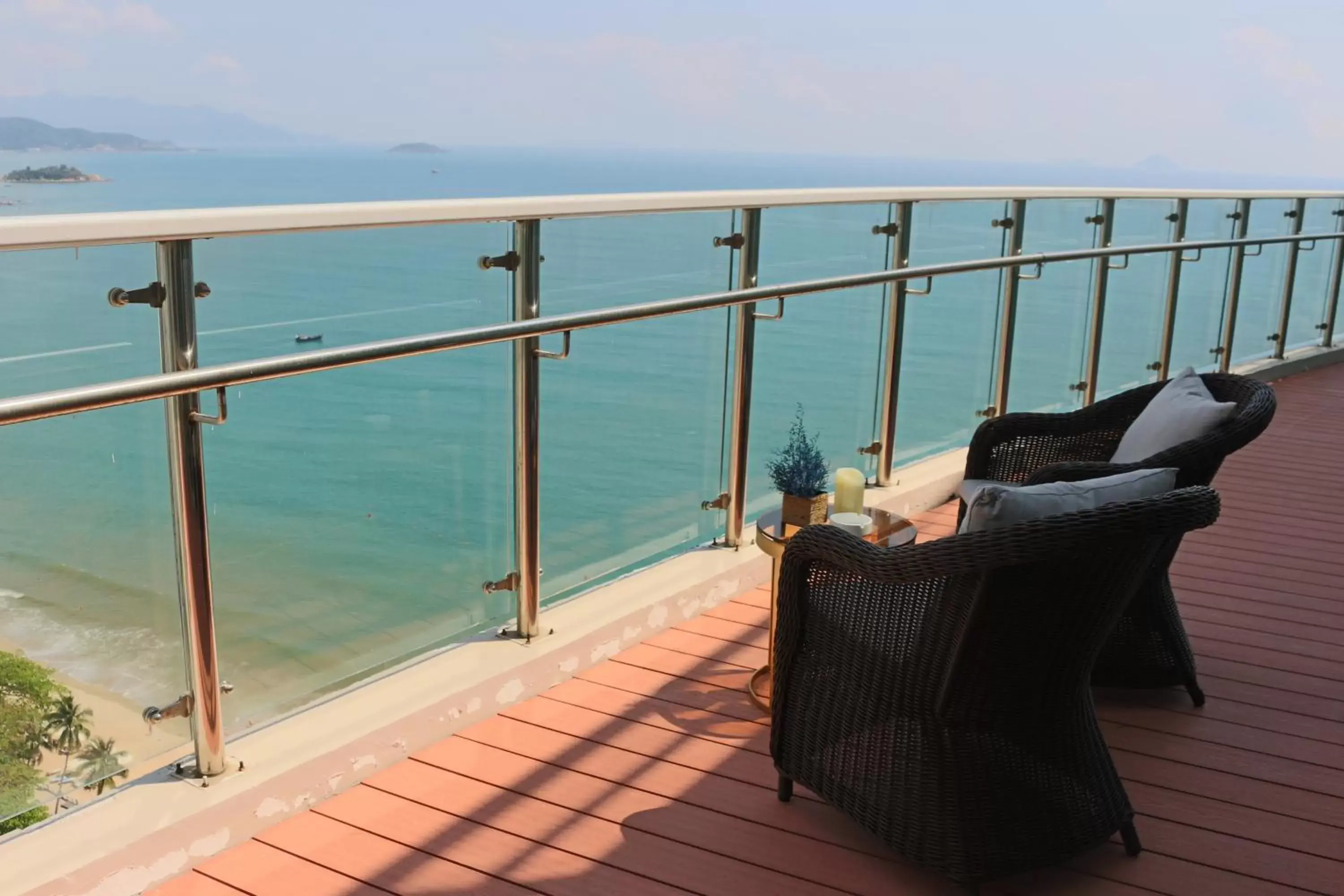 Balcony/Terrace in Diamond Bay Hotel