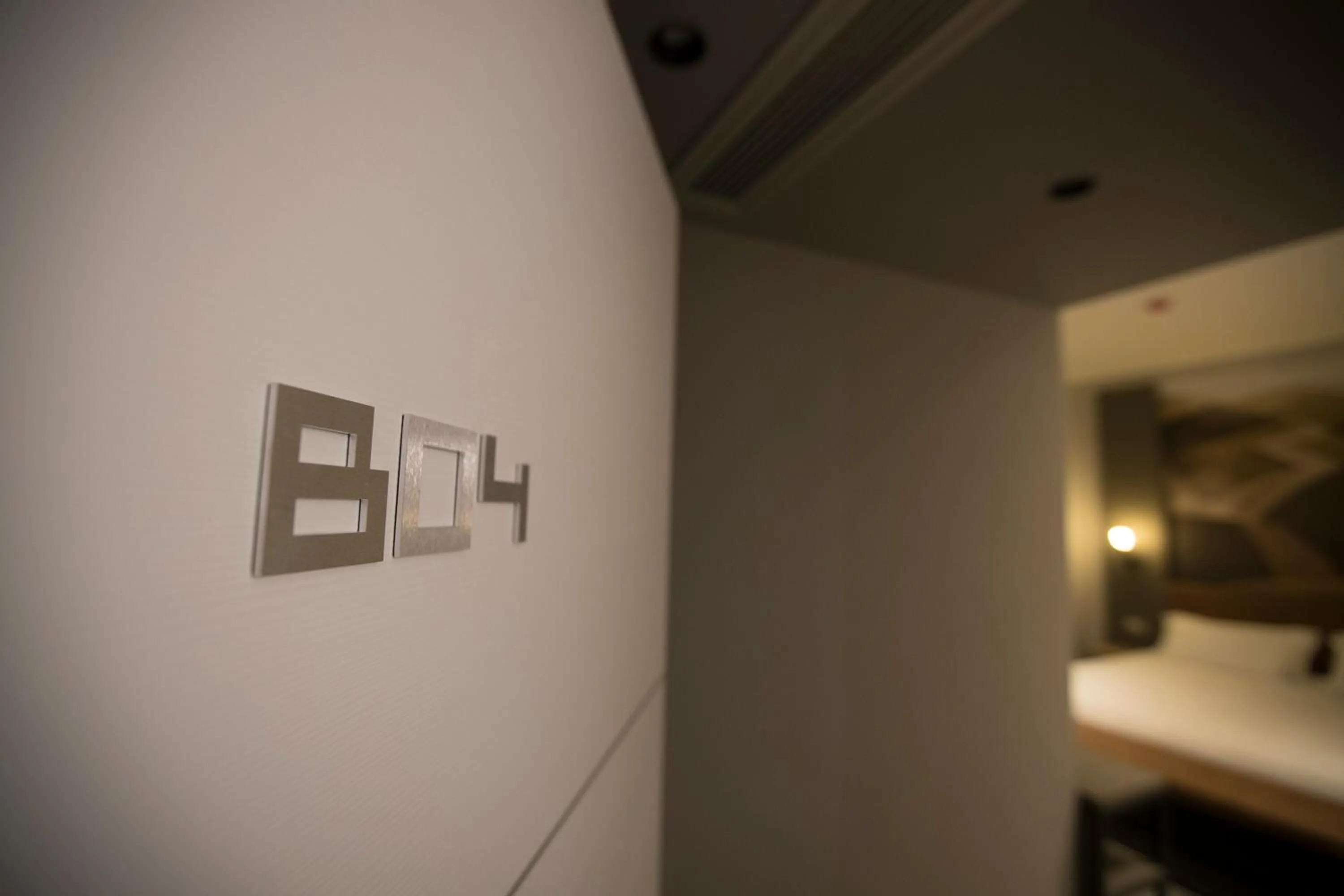 Logo/Certificate/Sign in Mathis