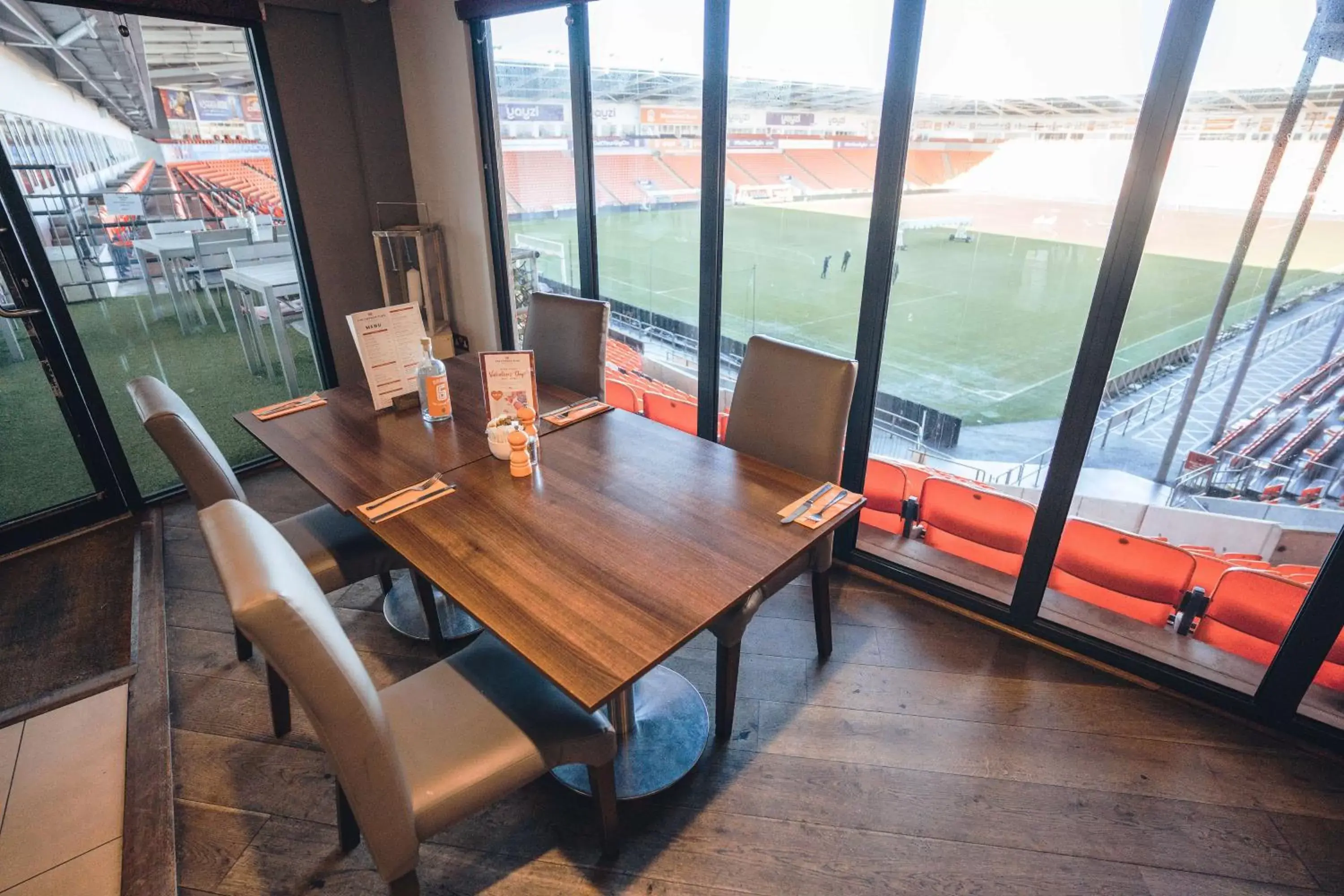 Restaurant/places to eat in Blackpool Football Club Stadium Hotel, a member of Radisson Individuals