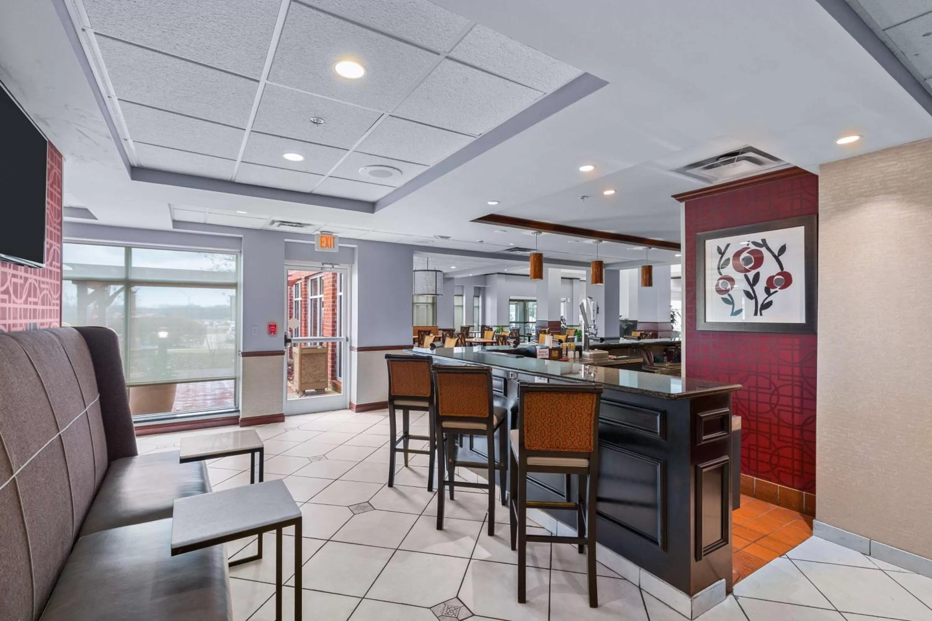 Lounge or bar in Hilton Garden Inn Starkville