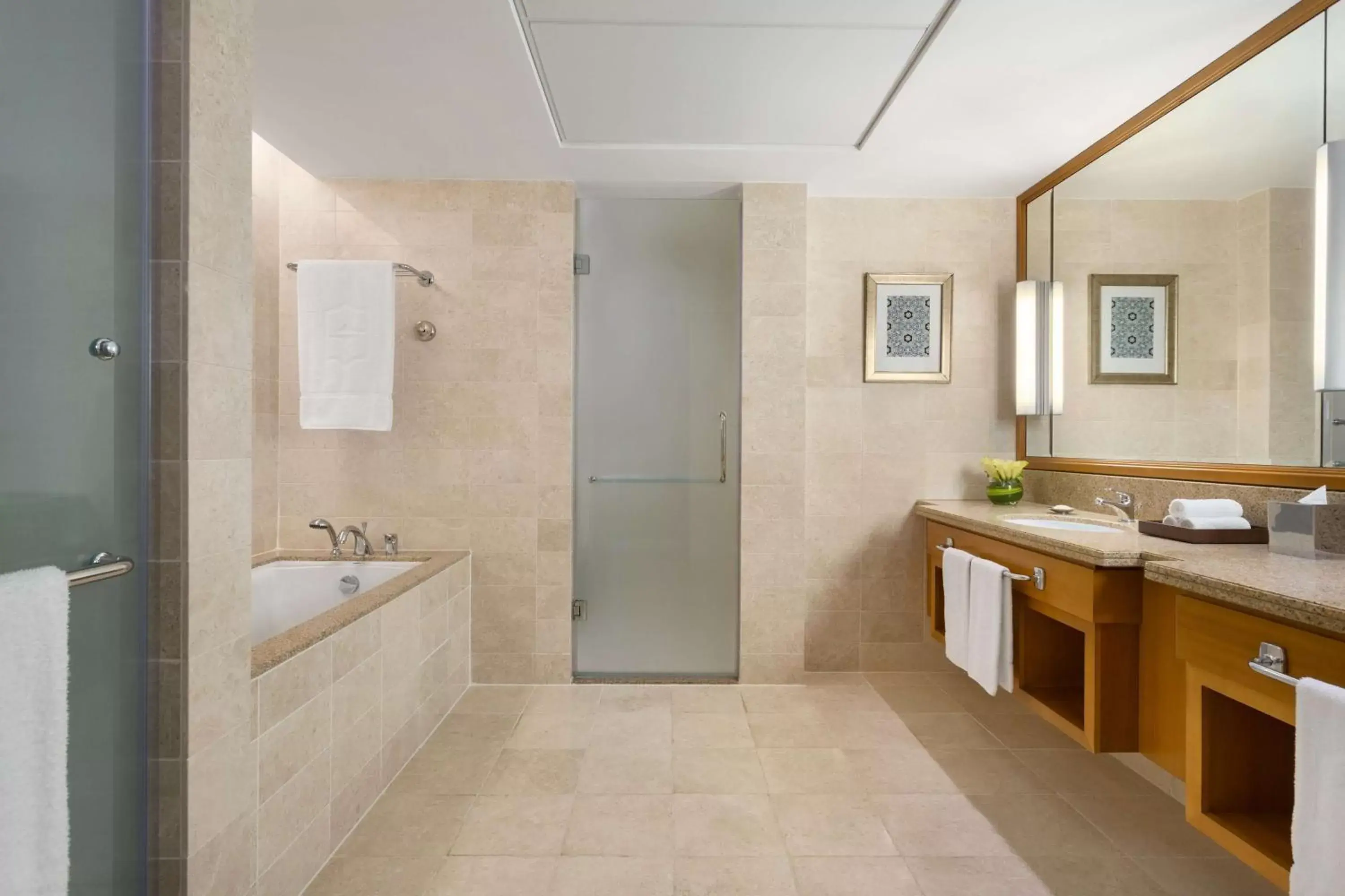 Bathroom in Shangri-La Barr Al Jissah, Muscat