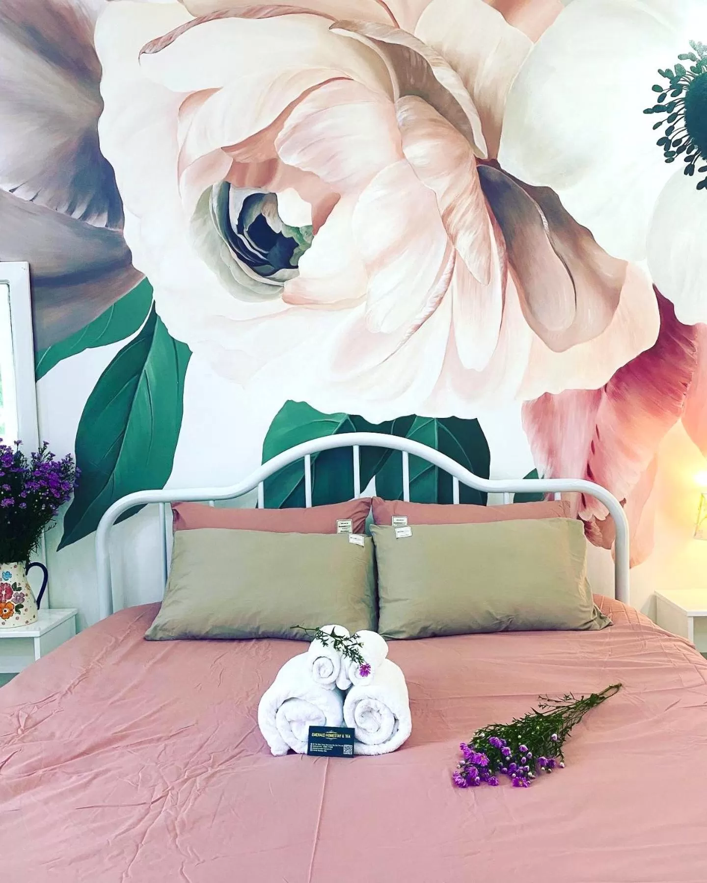 Emerald Boutique Stay 2