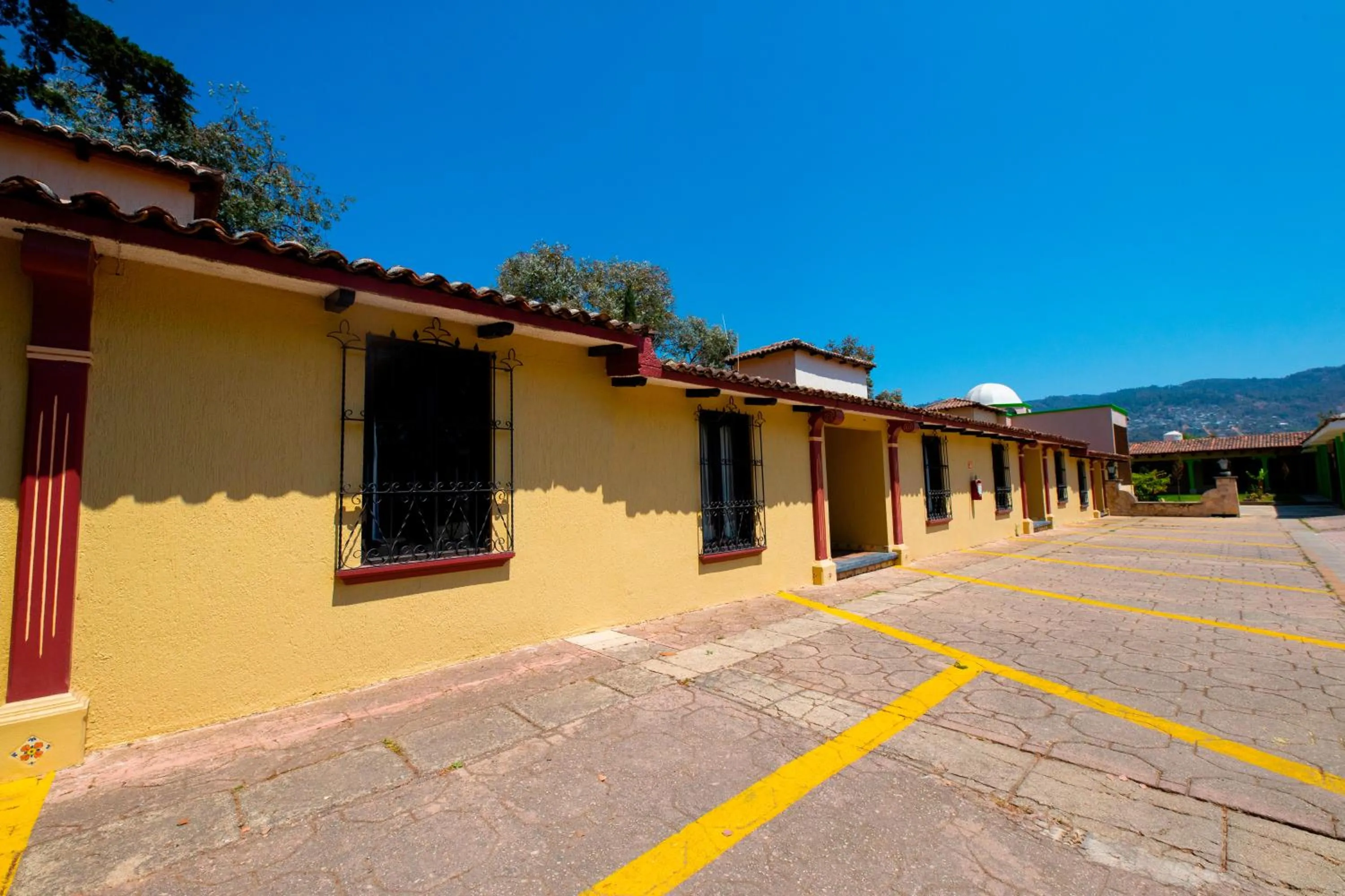 Hotel Y Villas Vanessa