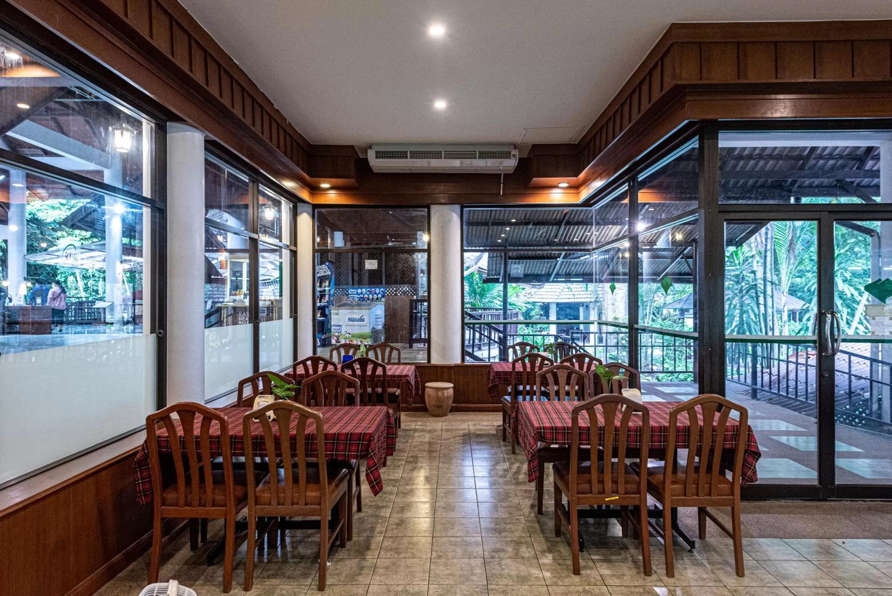 Restaurant/places to eat in The Legacy River Kwai Resort