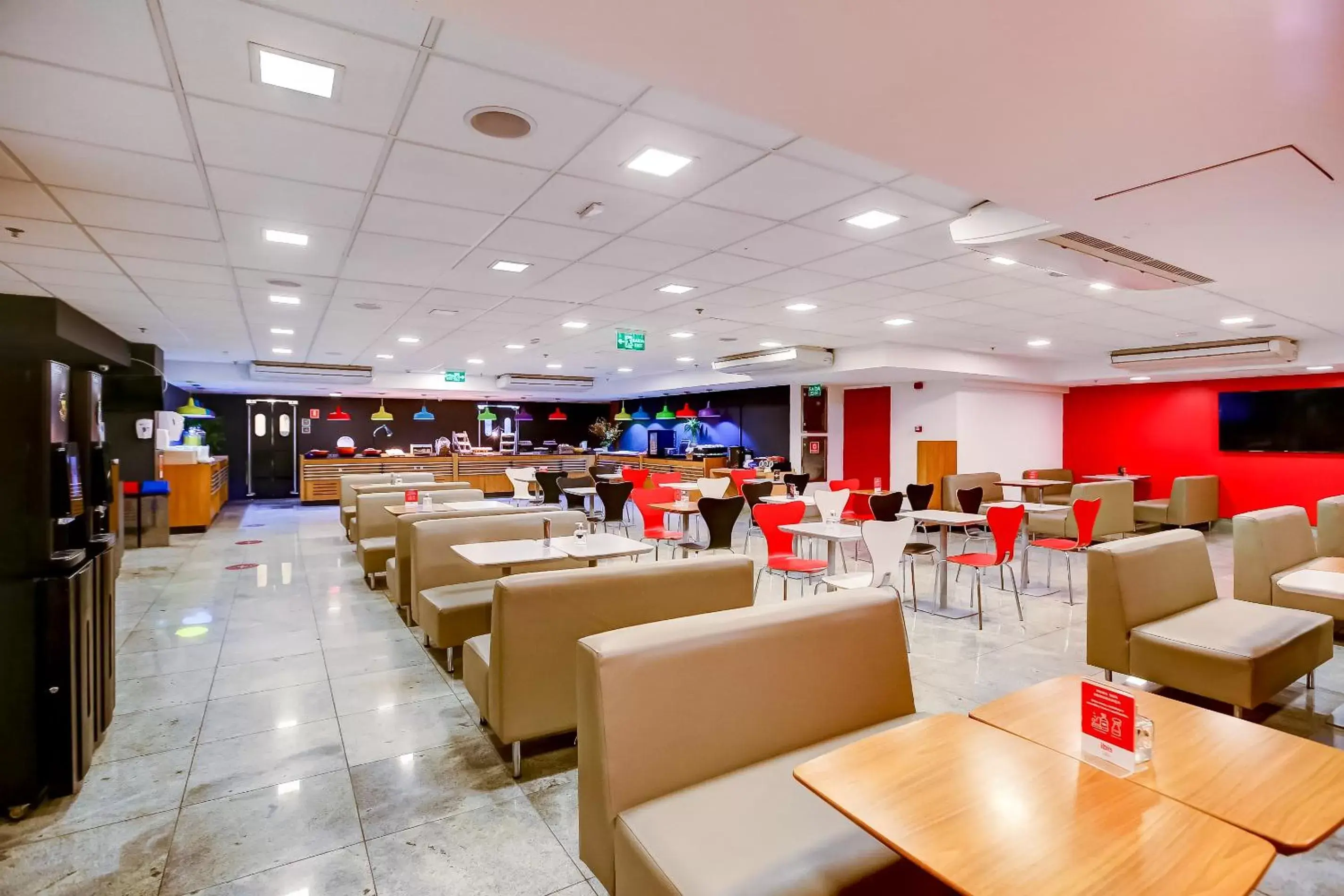 Restaurant/Places to Eat in ibis budget Rio de Janeiro Nova America