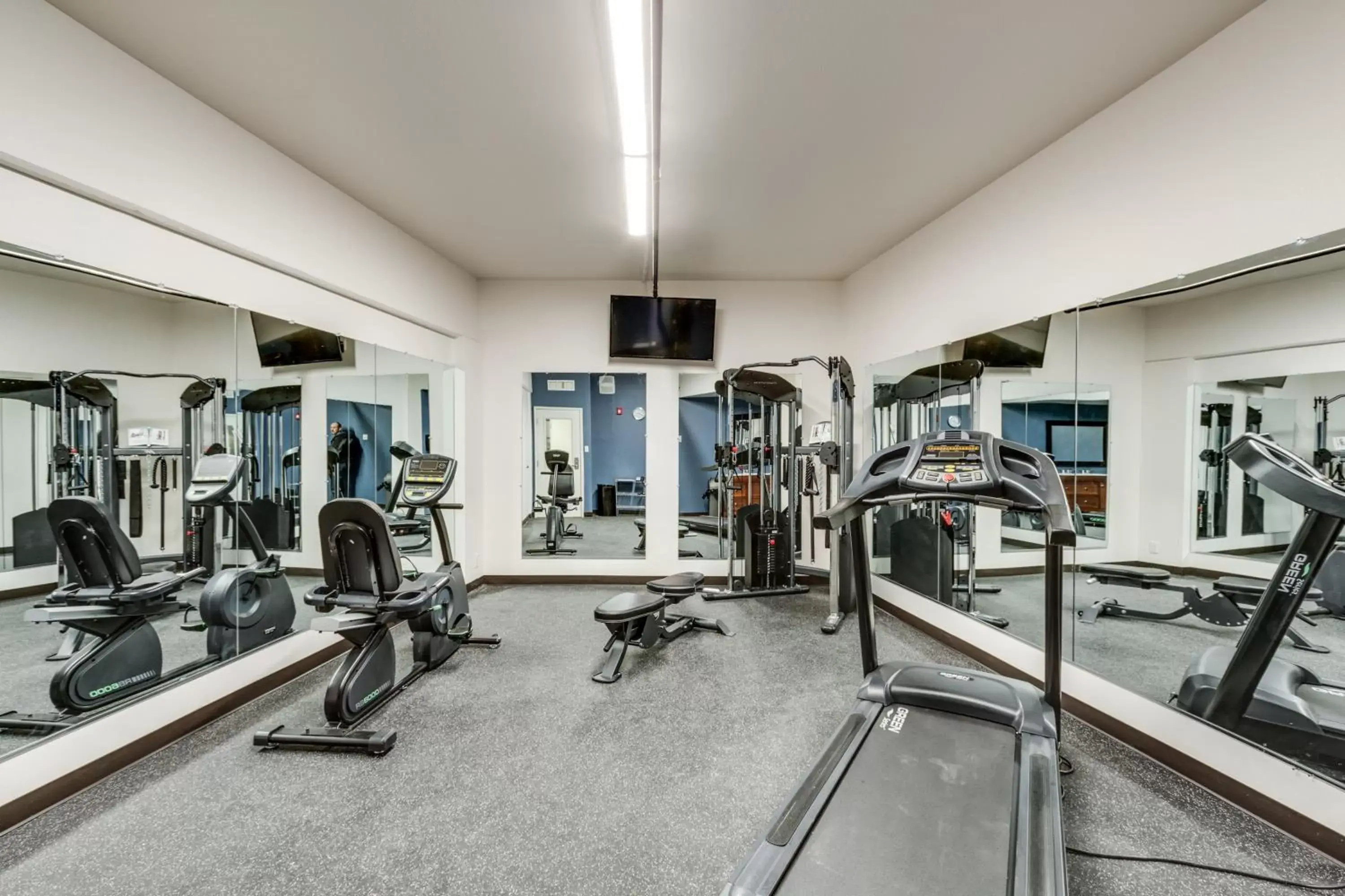 Fitness centre/facilities in Baymont by Wyndham Spokane Fitness centre/facilities in Baymont by Wyndham Spokane