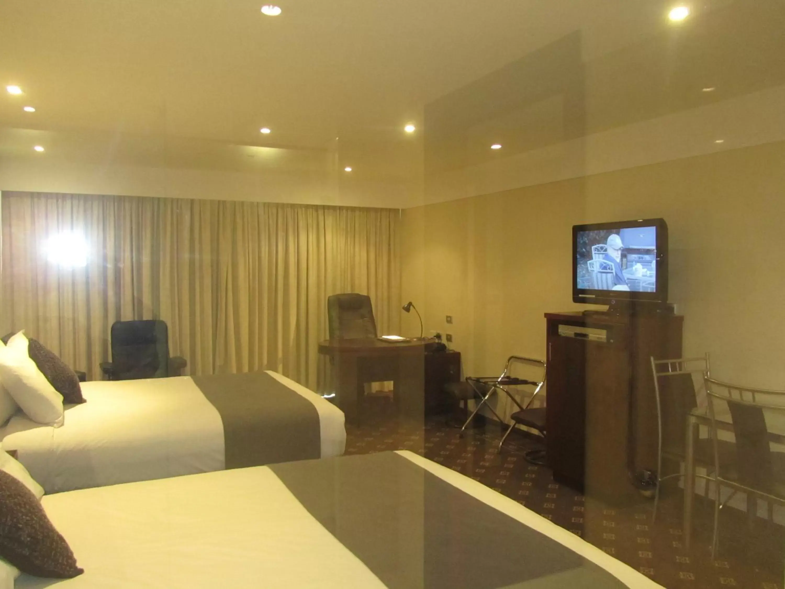 Photo of the whole room, TV/Entertainment Center in Best Western Plus Goulburn