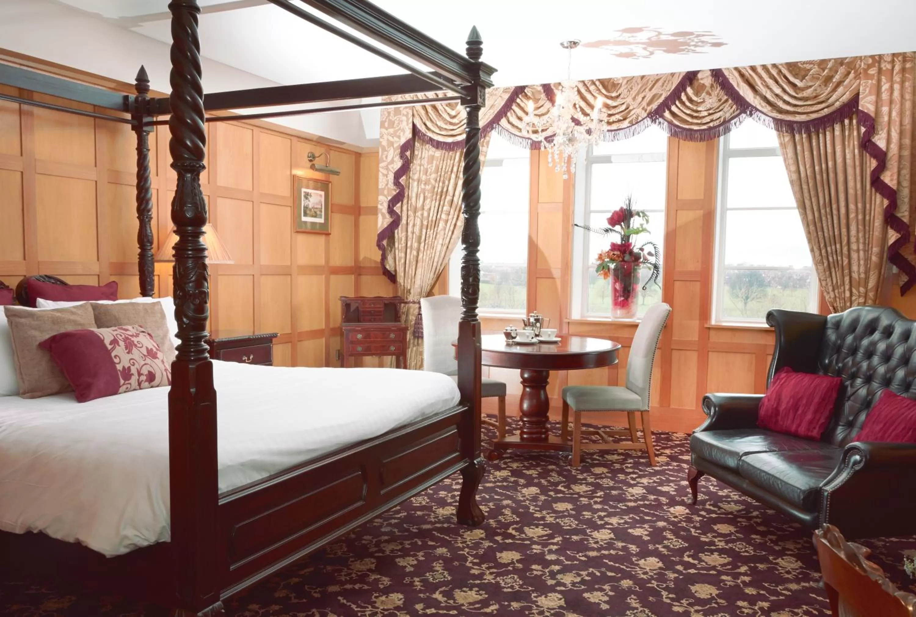 Bed in Earl Of Doncaster Hotel