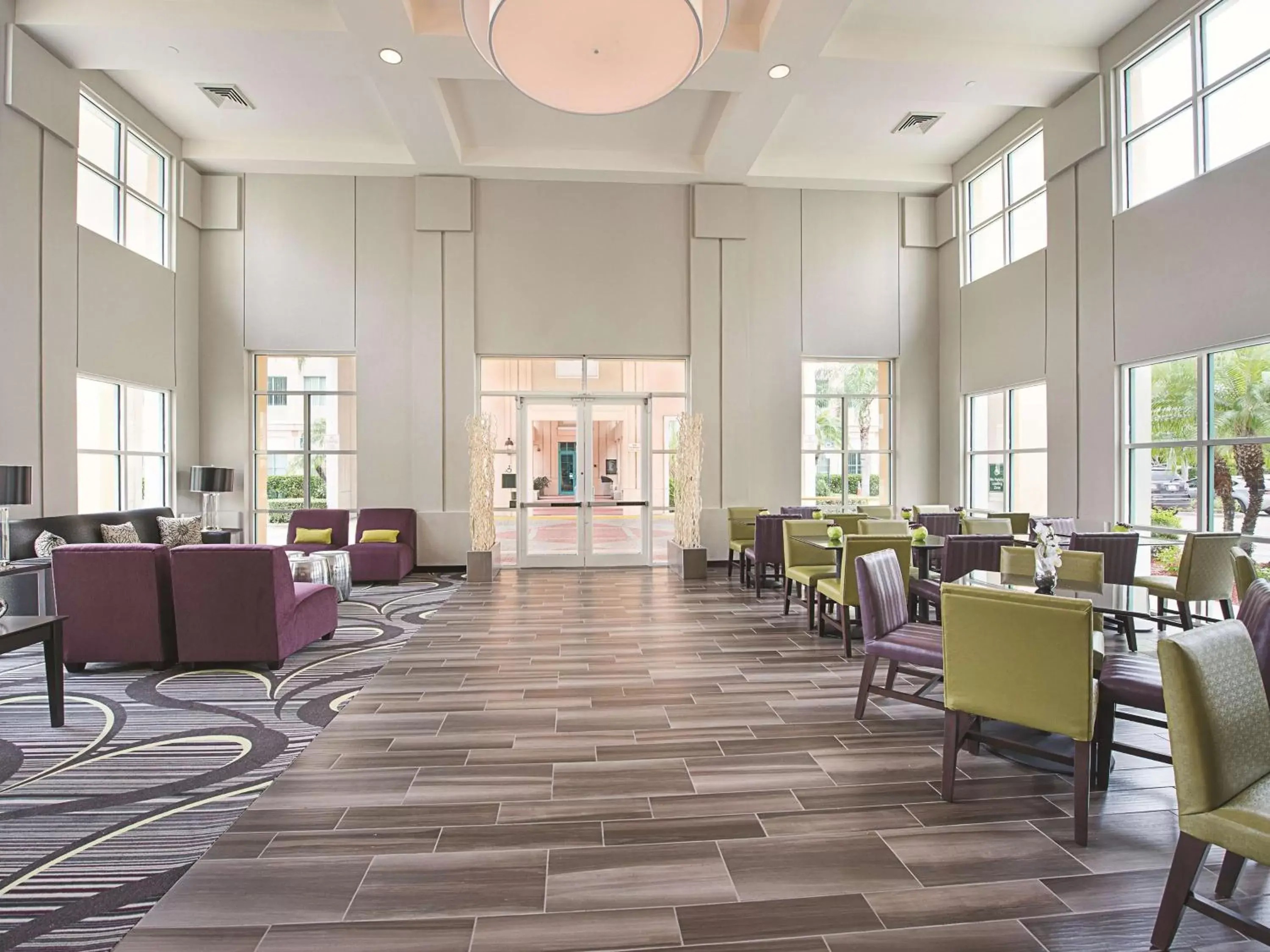 Lobby or reception, Restaurant/Places to Eat in La Quinta by Wyndham Plantation at SW 6th St