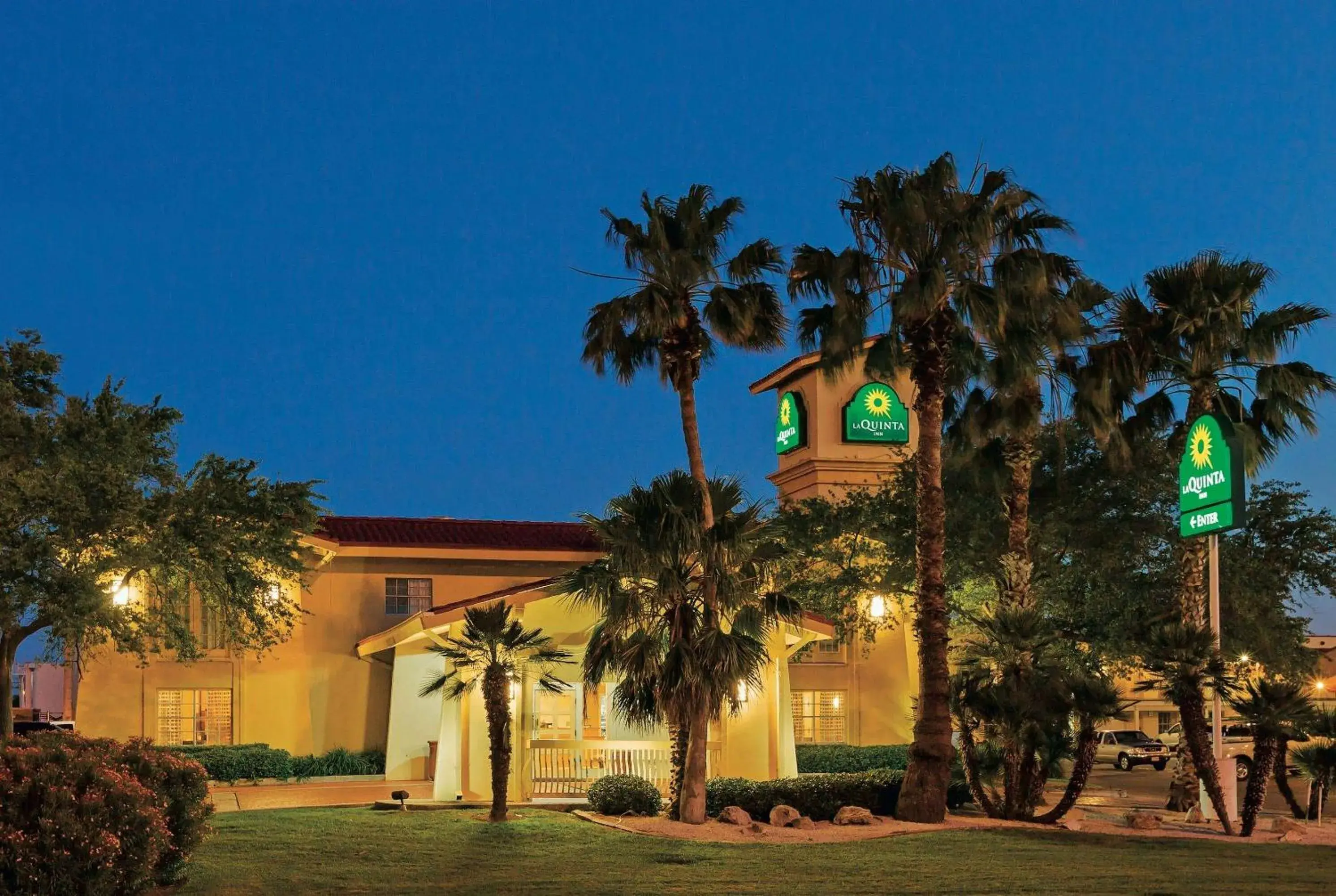 Property Building in La Quinta Inn by Wyndham Corpus Christi North