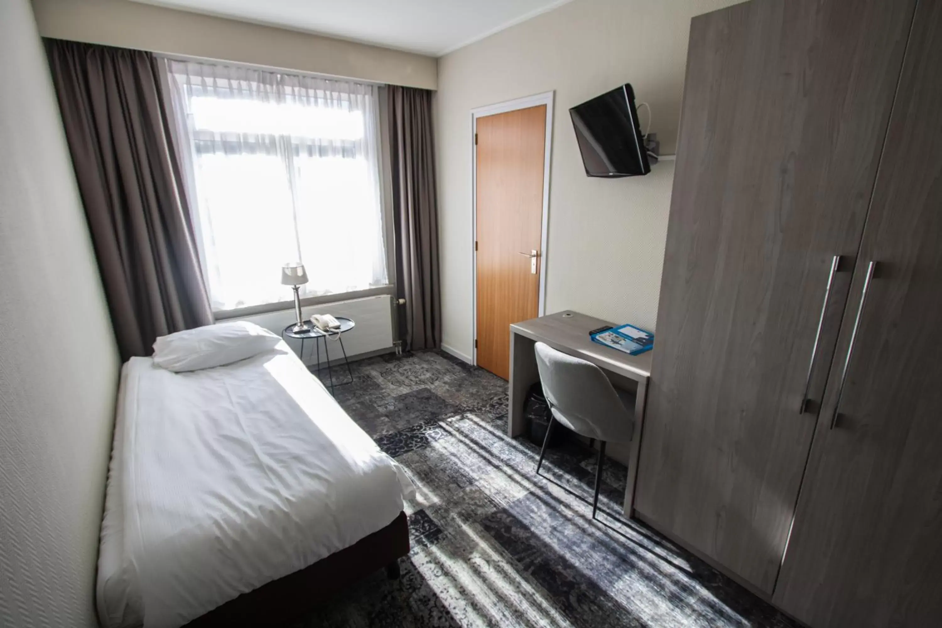 Photo of the whole room, Bed in Fletcher Hotel Restaurant Marijke Photo of the whole room, Bed in Fletcher Hotel Restaurant Marijke