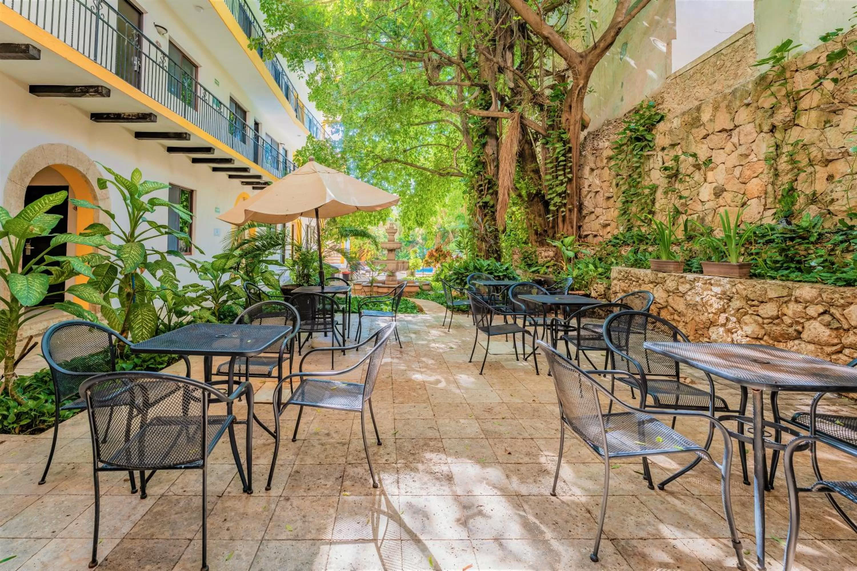 Balcony/Terrace in Maison del Embajador