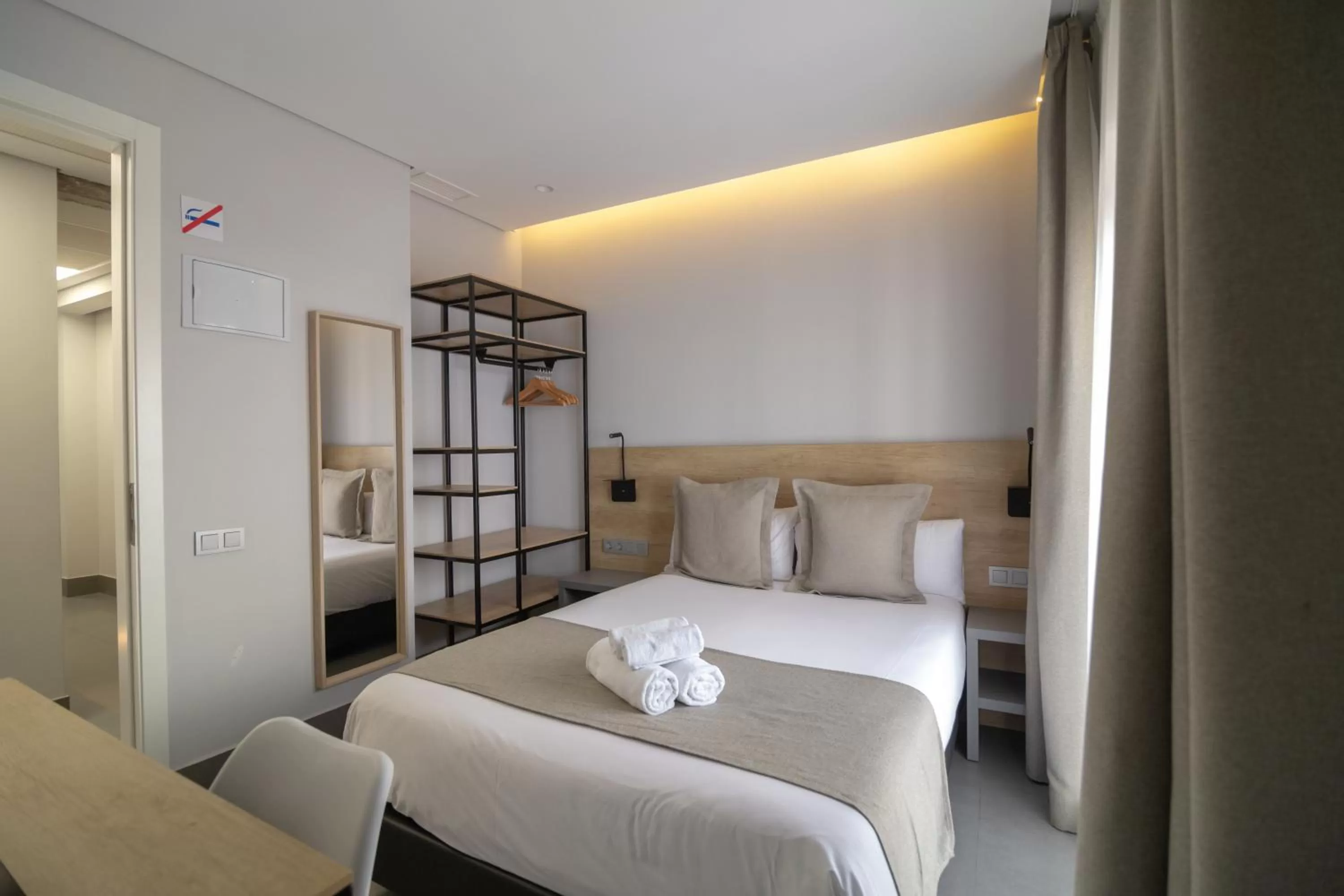 Bed in Hotel La Milagrosa