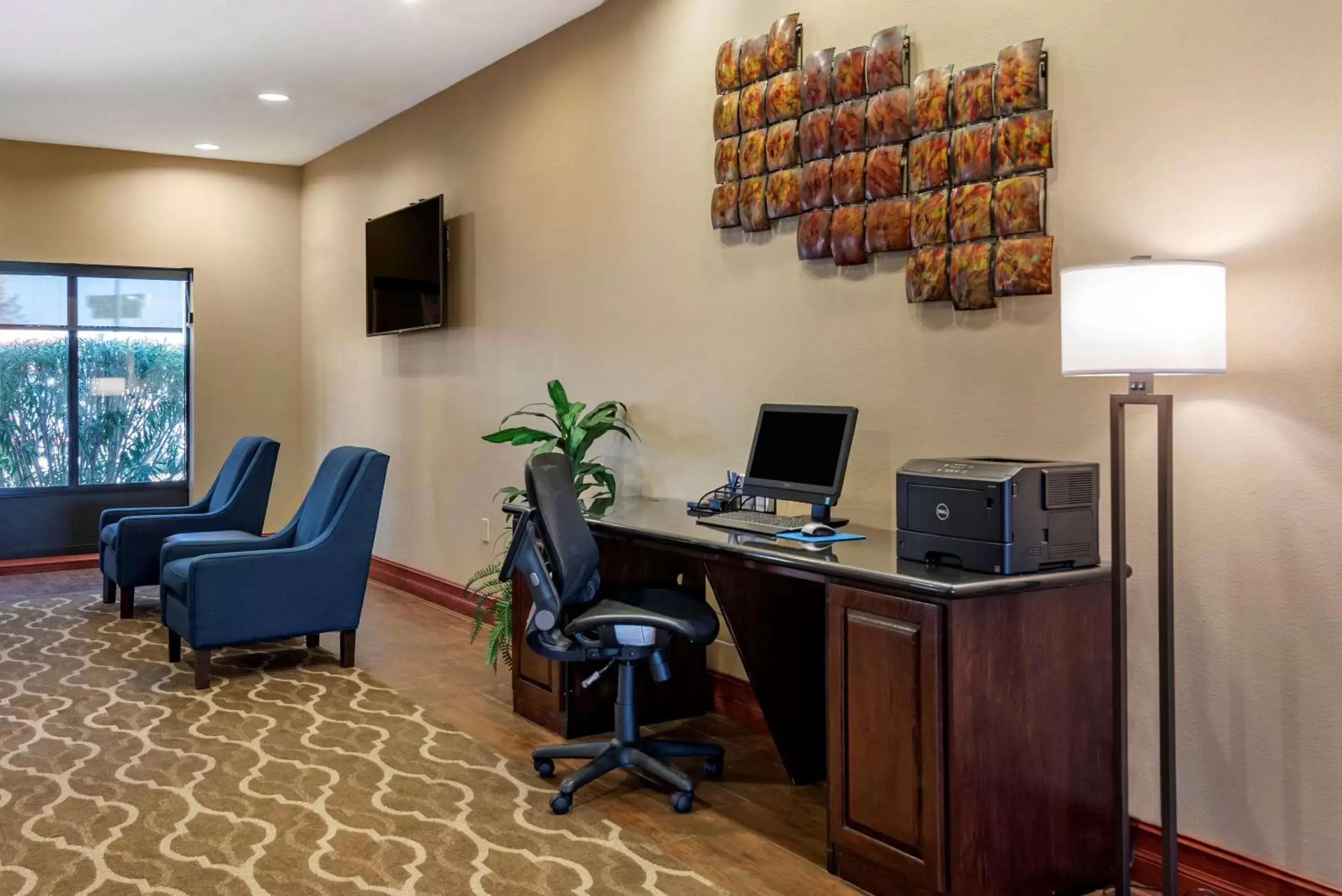 On site, Business Area/Conference Room in Comfort Suites Airport South
