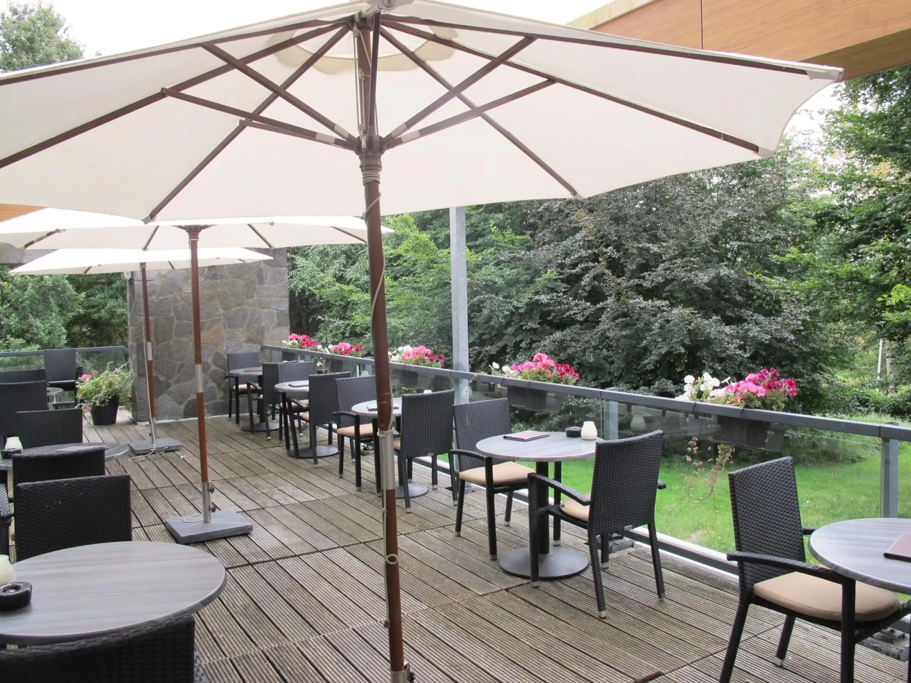 Balcony/Terrace, Restaurant/Places to Eat in Fletcher Wellness-Hotel Stadspark