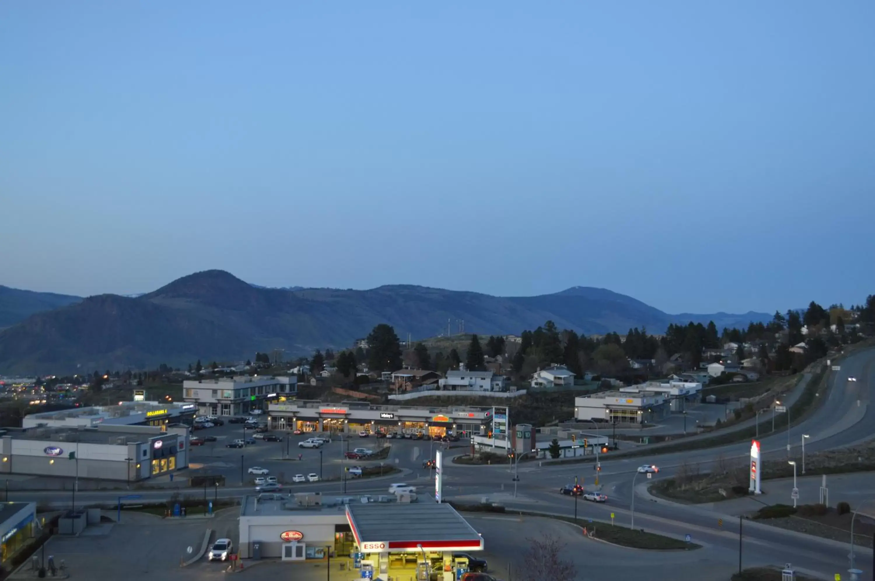 City view in Wingate by Wyndham Kamloops