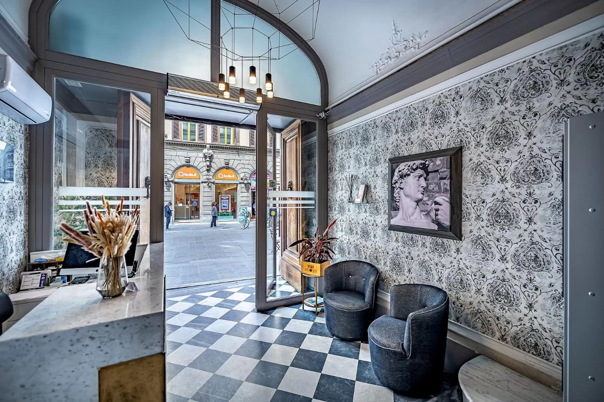 Lobby or reception in Martelli 6 Suite & Apartments