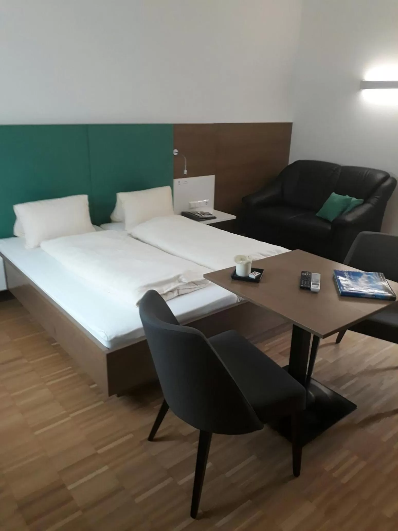 Photo of the whole room, Bed in Hotel Eisenhuthaus