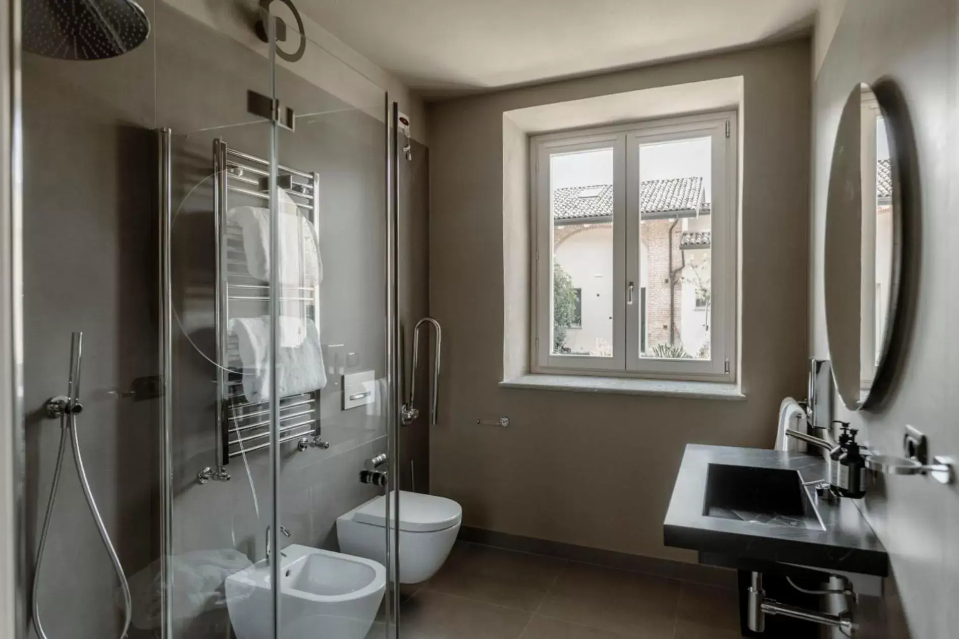 Bathroom in Parco Reala // Rural - Luxury - Rooms