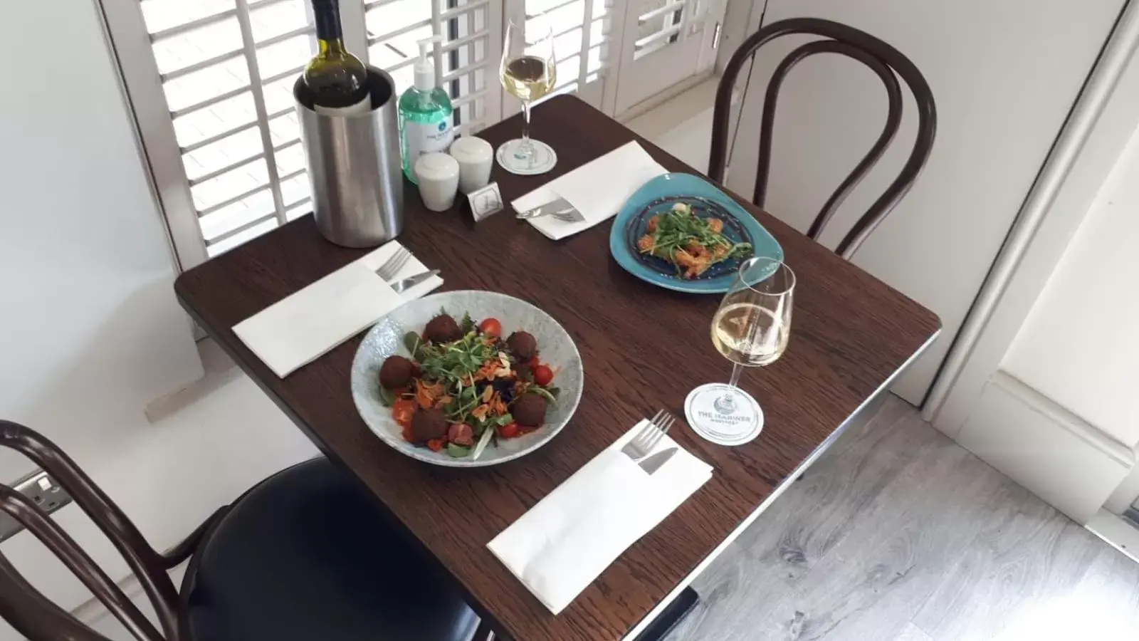 Restaurant/places to eat, Dining Area in The Mariner, Westport