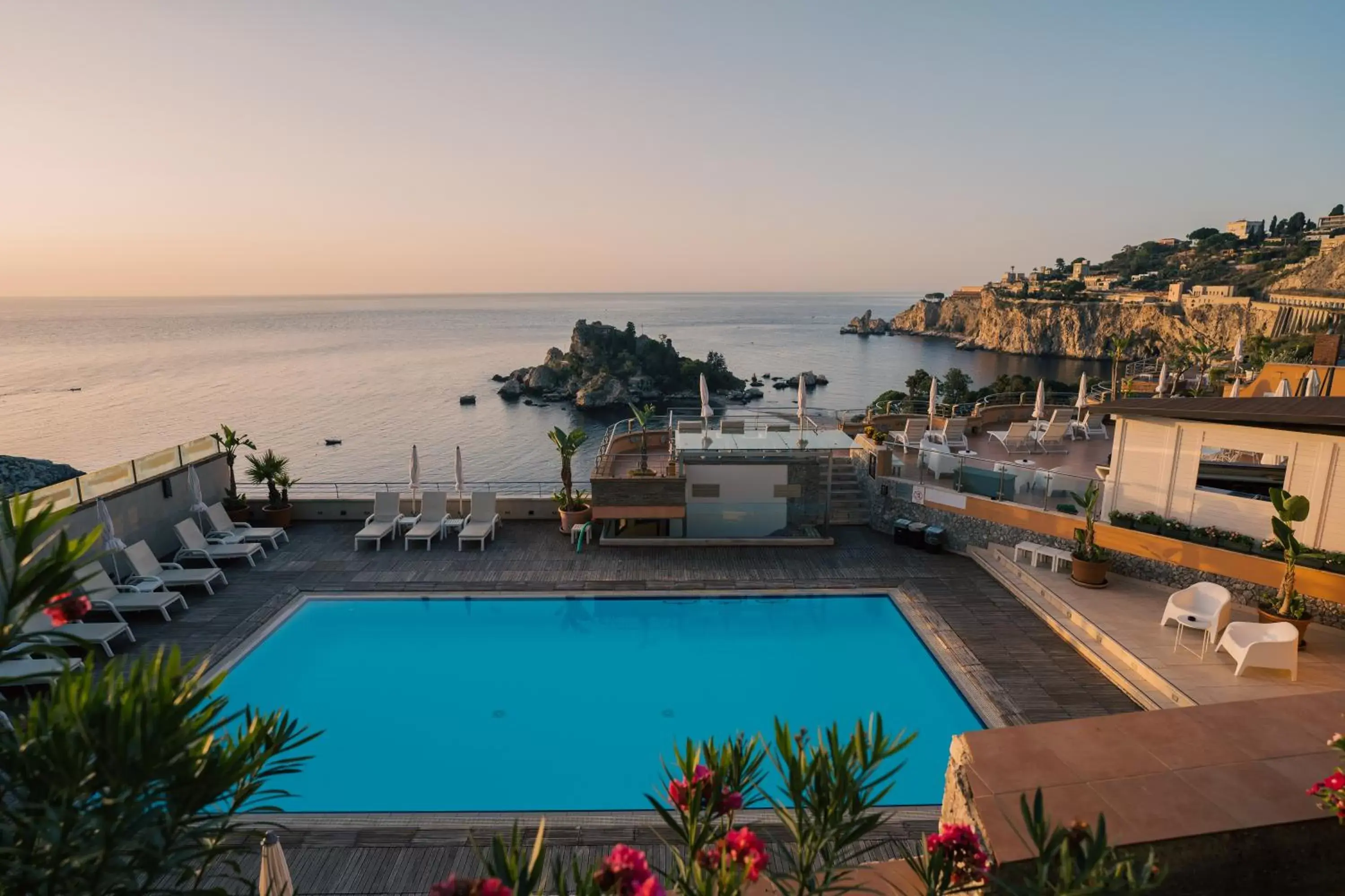 Swimming pool, Pool View in Taormina Panoramic Hotel