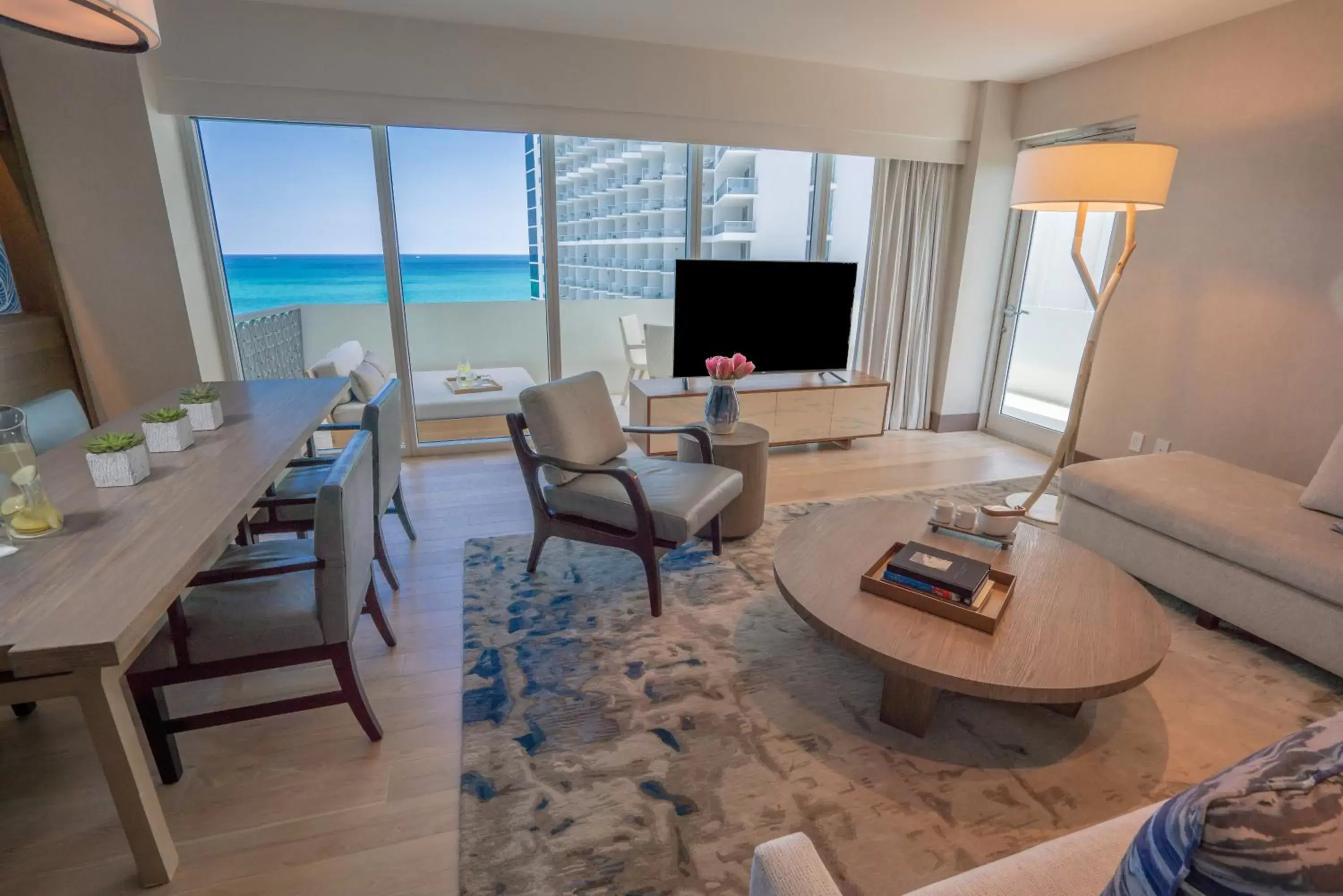 Living room, Seating Area in Nobu Hotel Miami Beach