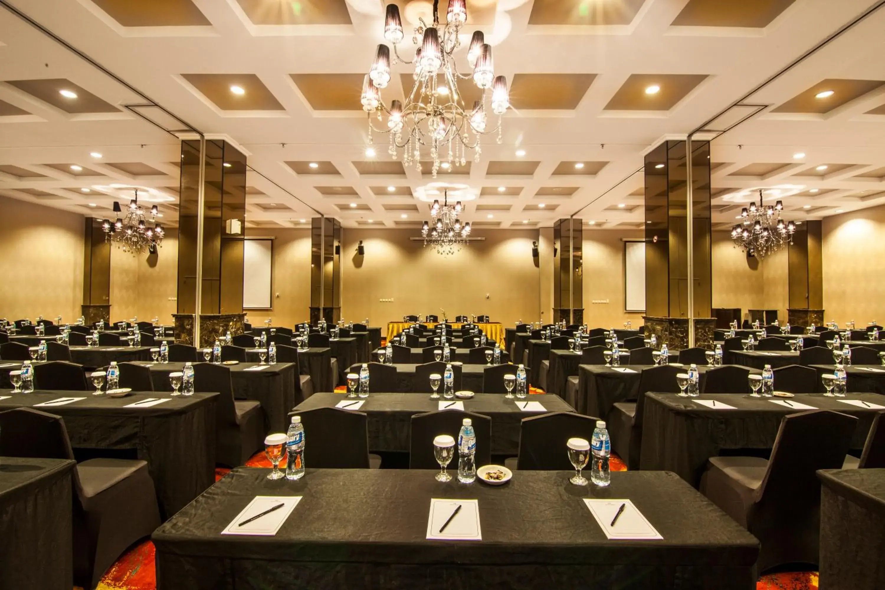 Business facilities in The Mirah Bogor Hotel