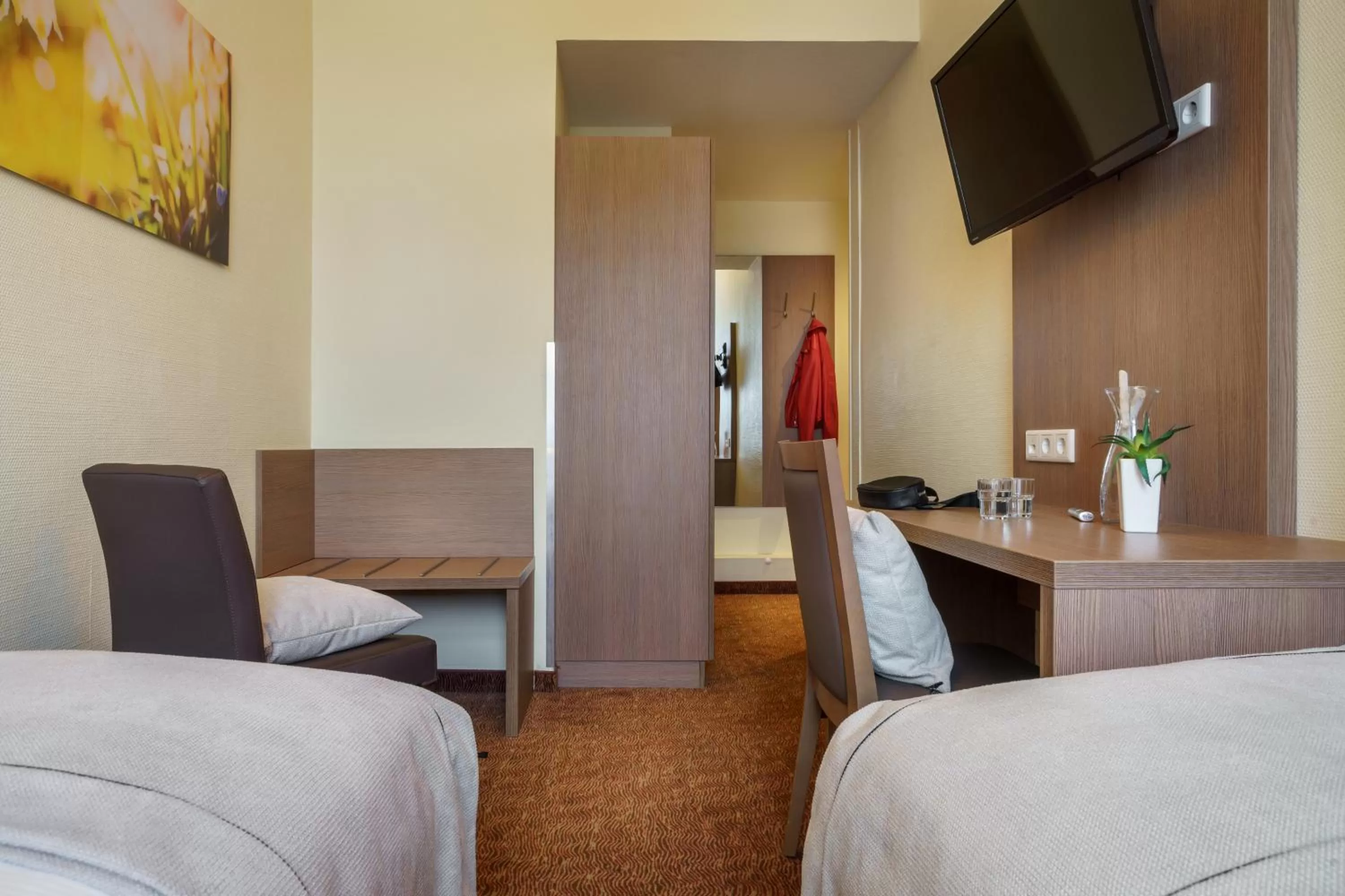 Photo of the whole room in Hotel Norddeutscher Hof