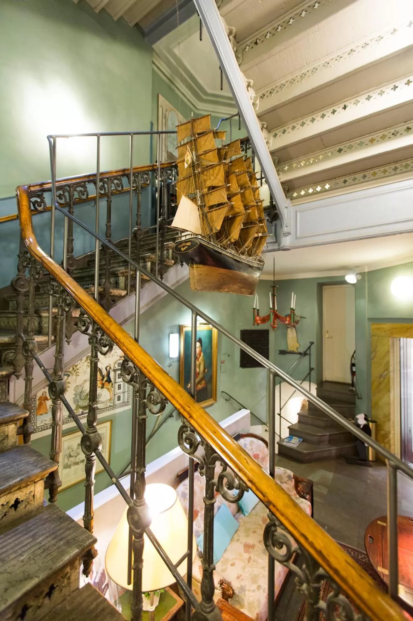 Lobby or reception in Lady Hamilton Apartments