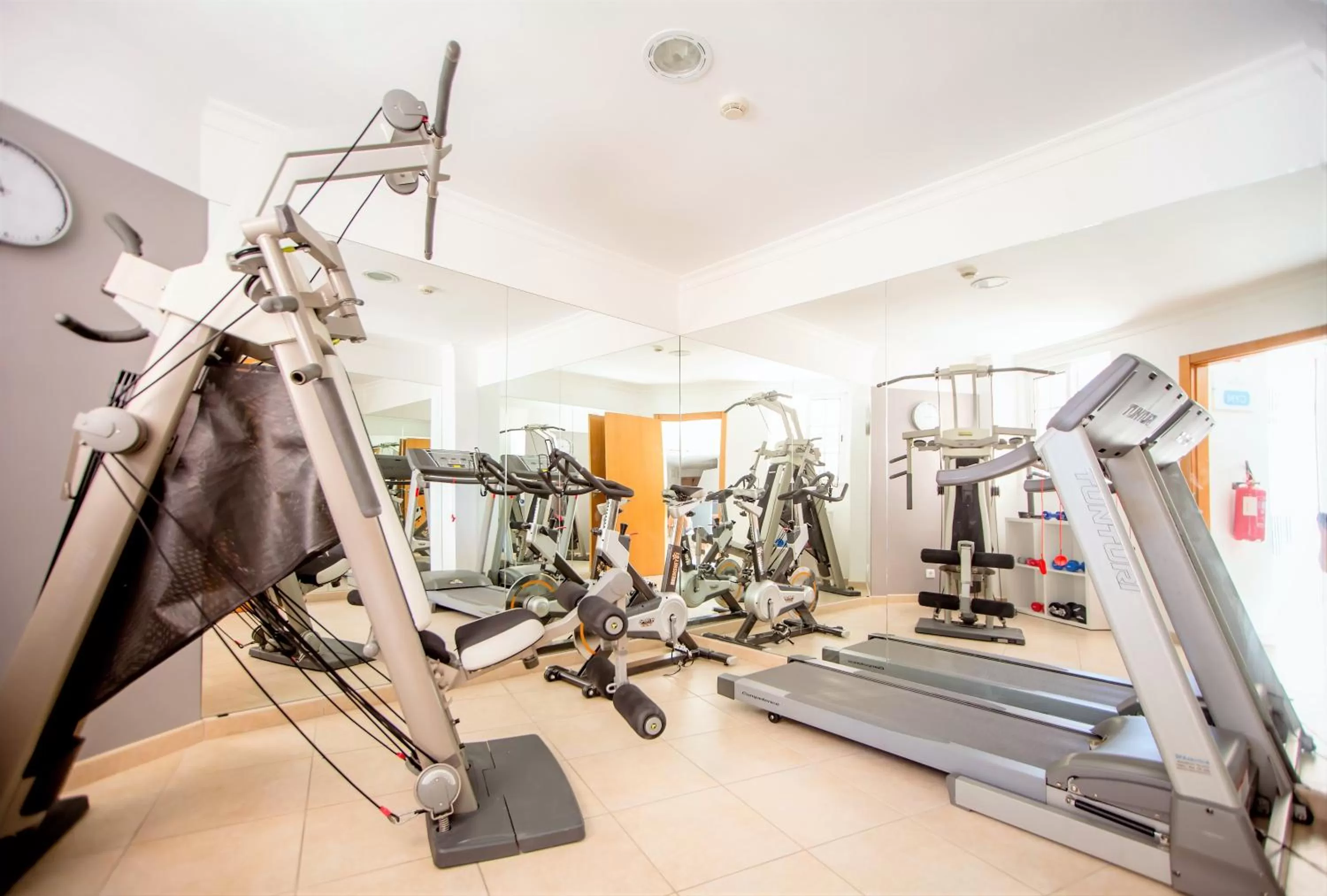 Fitness centre/facilities in Aquamar Albufeira Aparthotel