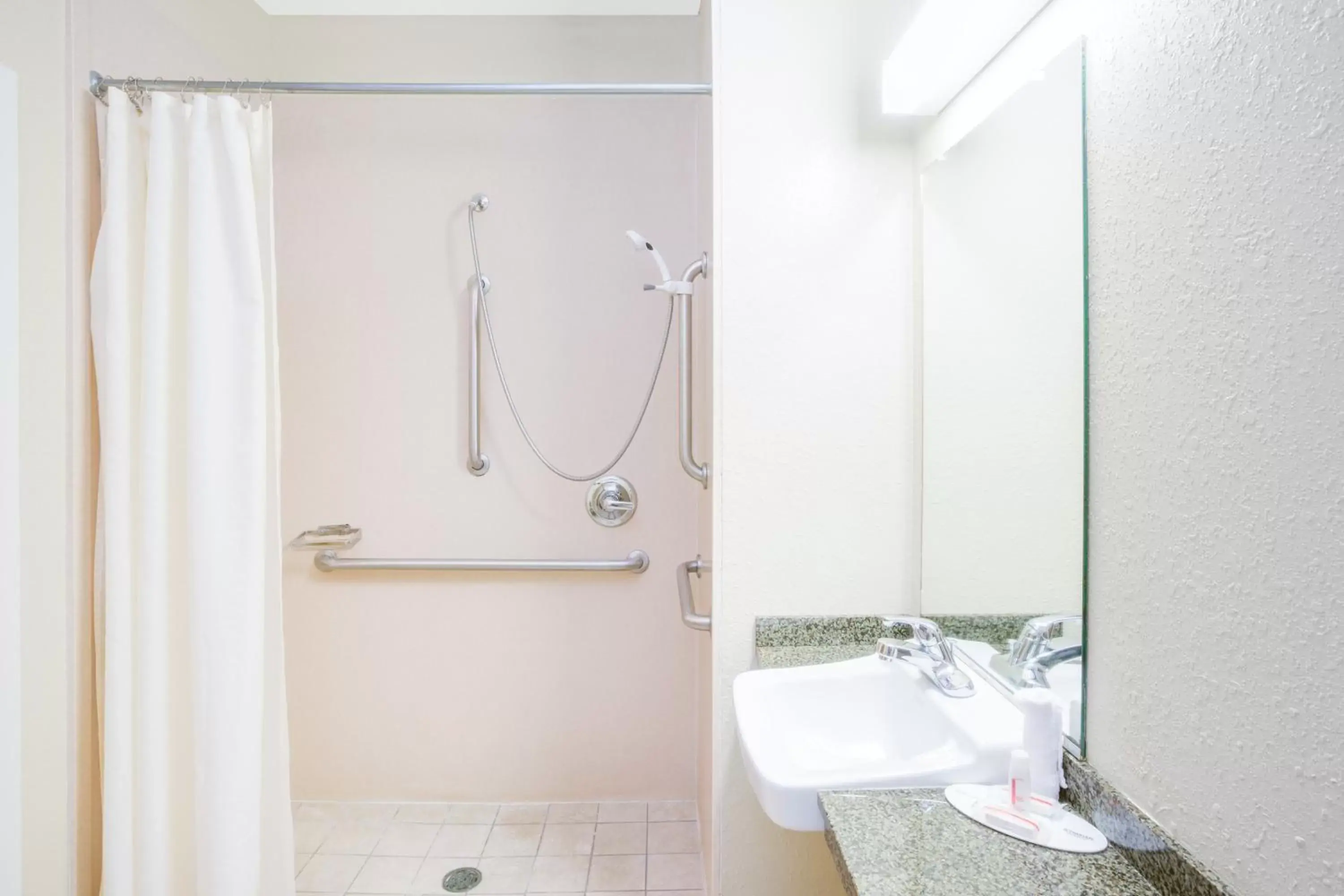 Shower, Bathroom in Microtel Inn & Suites by Wyndham Saraland