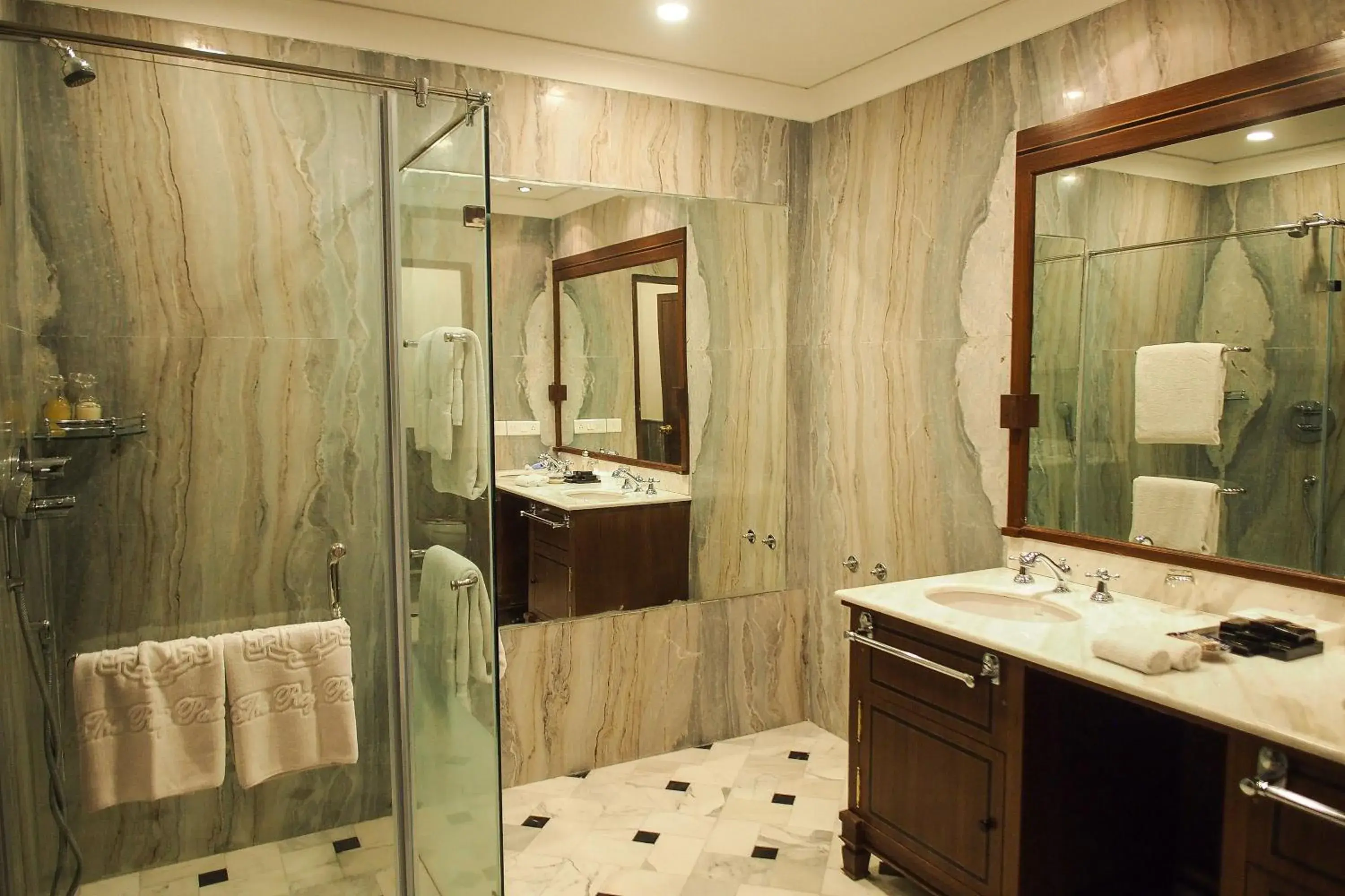 Bathroom in The Raj Palace (Small Luxury Hotels of the World)