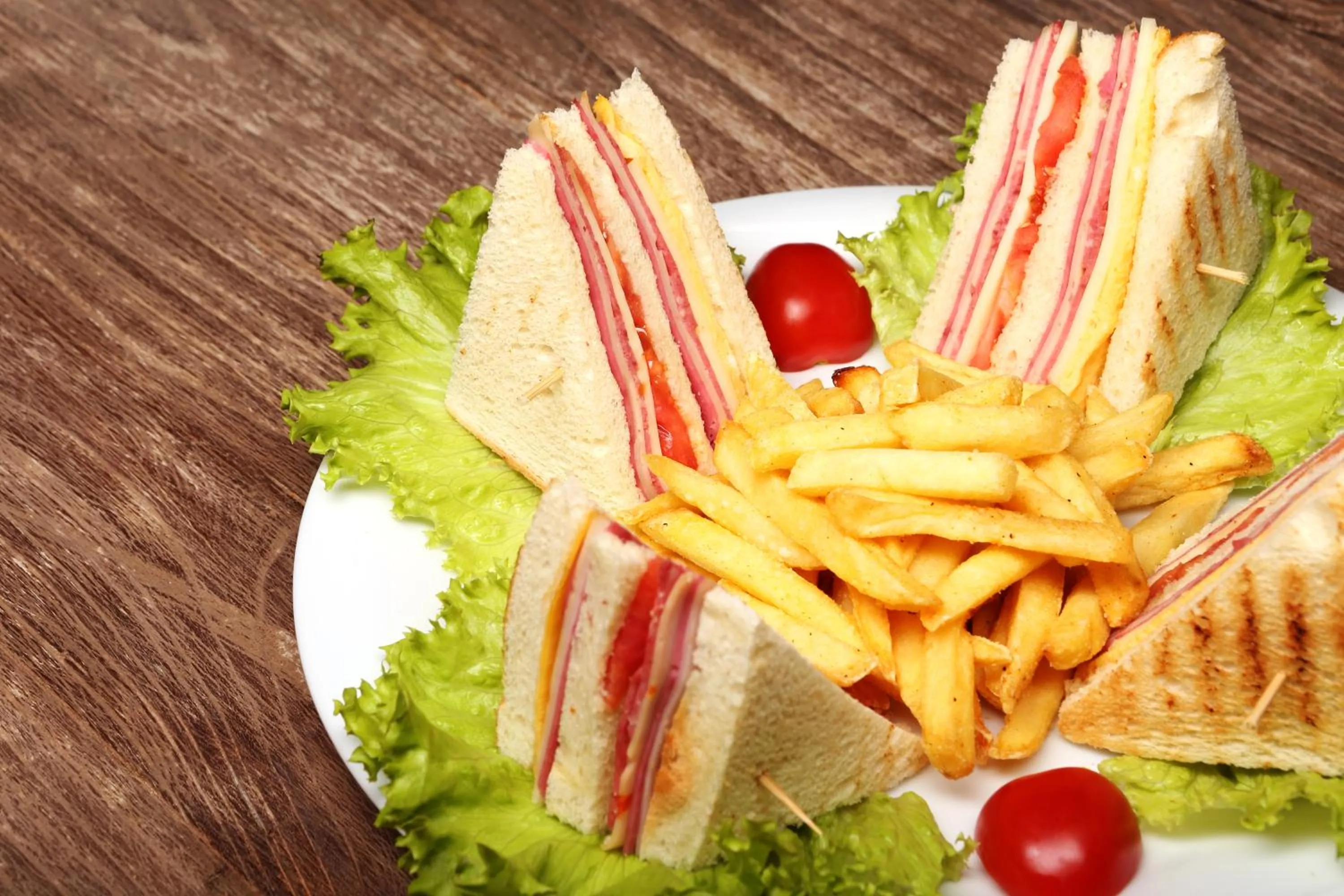 Food in Sarissa Hotel