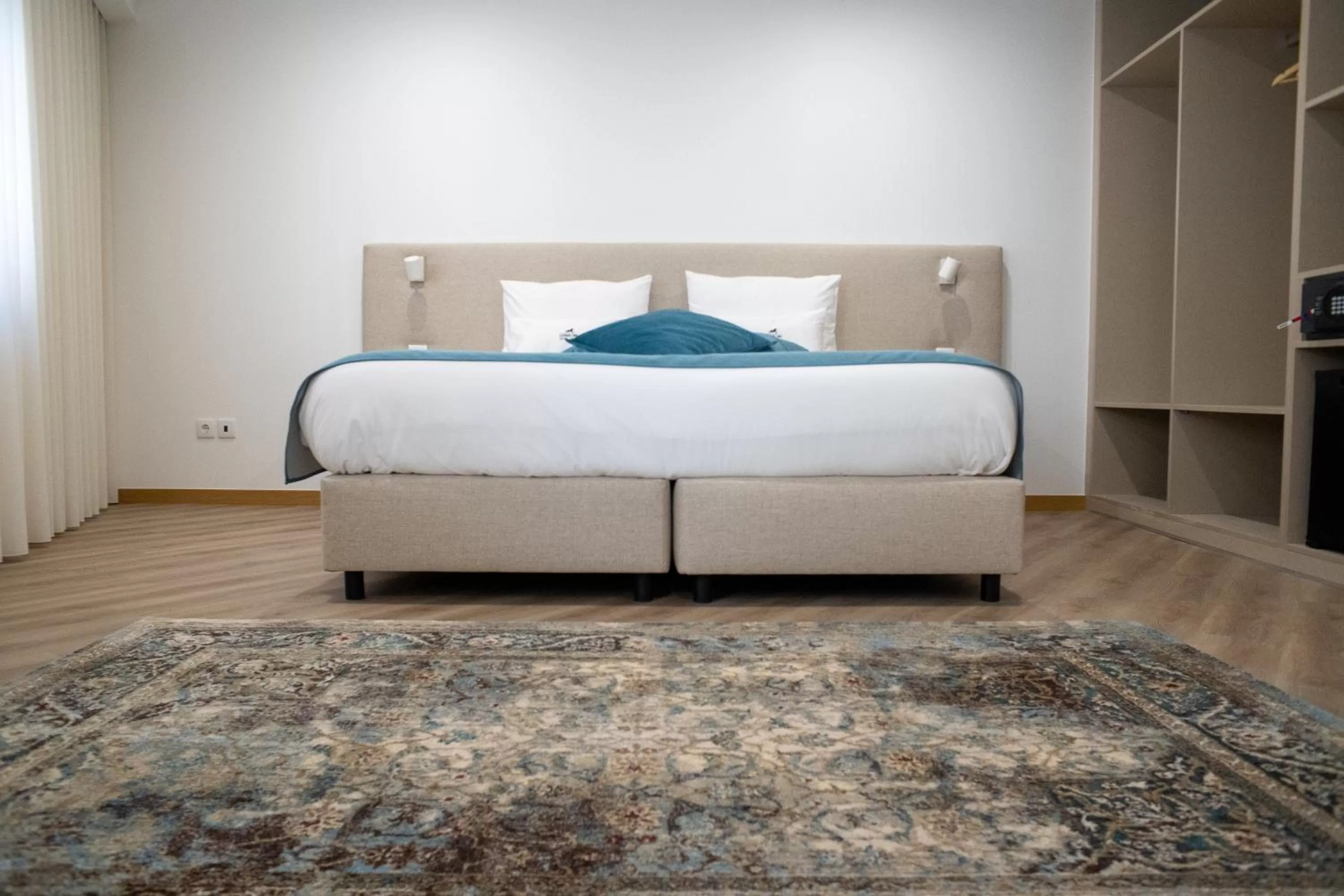 Photo of the whole room, Bed in Loureiro B&B