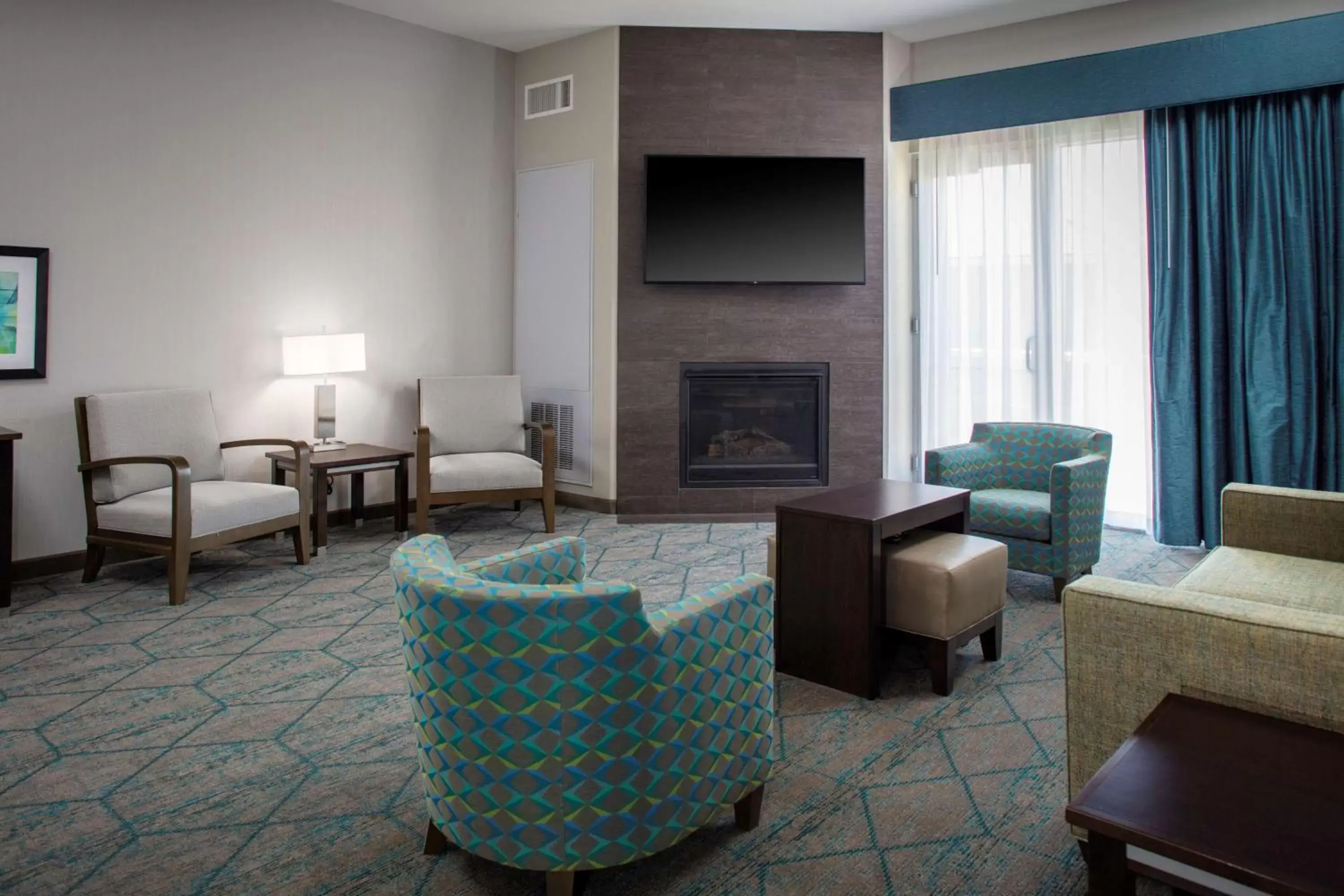 Bedroom, Seating Area in Homewood Suites by Hilton Phoenix Airport South