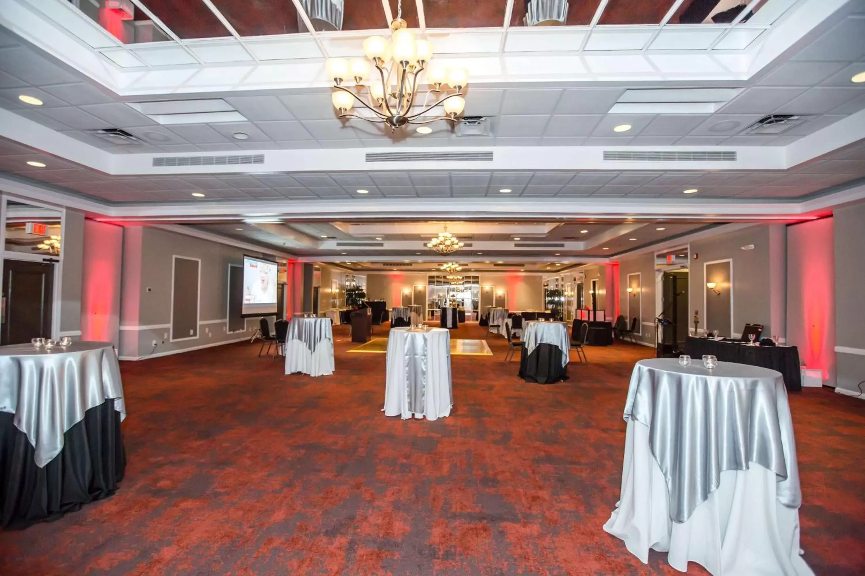 On site, Banquet Facilities in Ramada by Wyndham Jacksonville Hotel & Conference Center