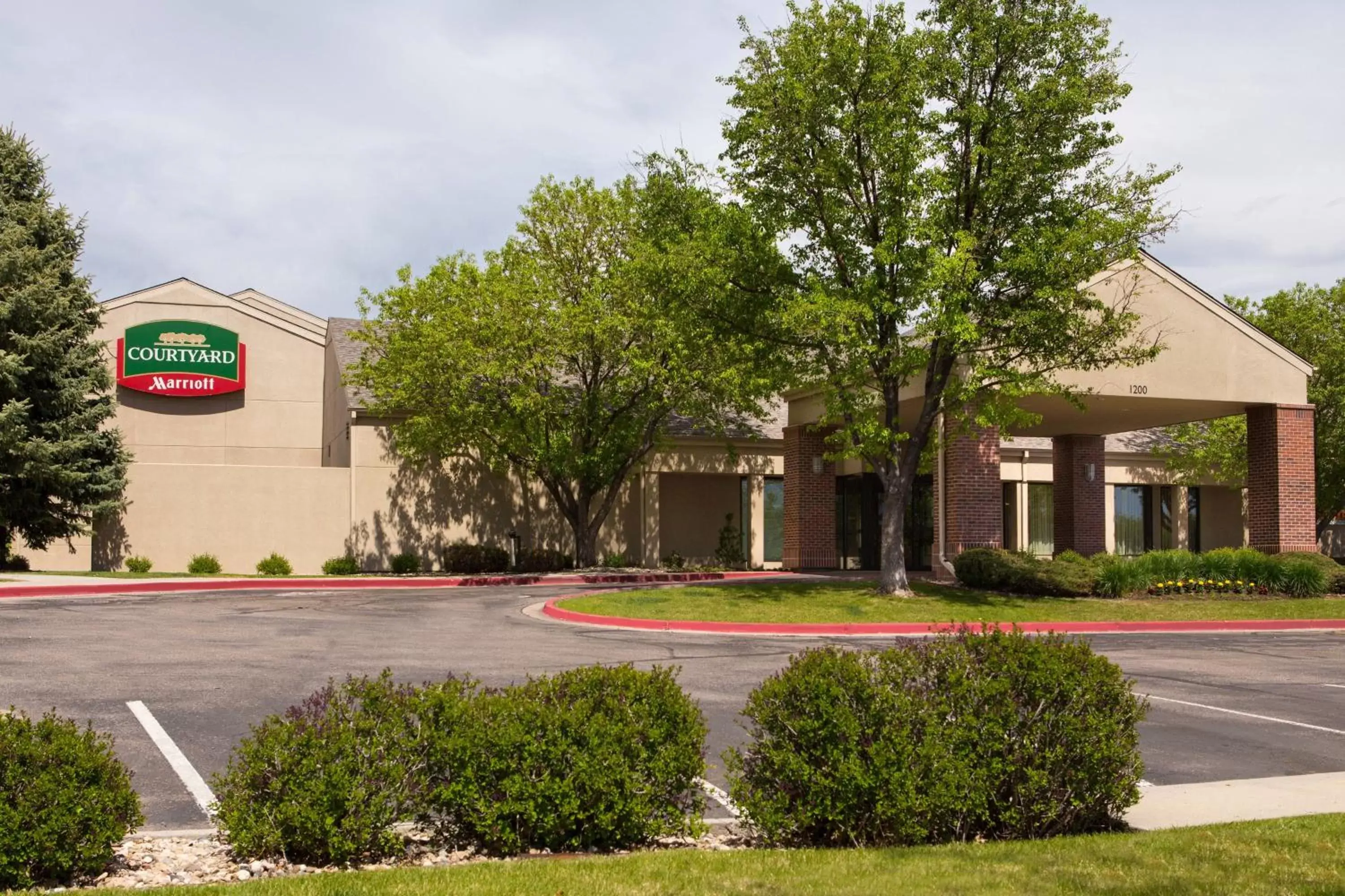 Property Building in Courtyard by Marriott Fort Collins
