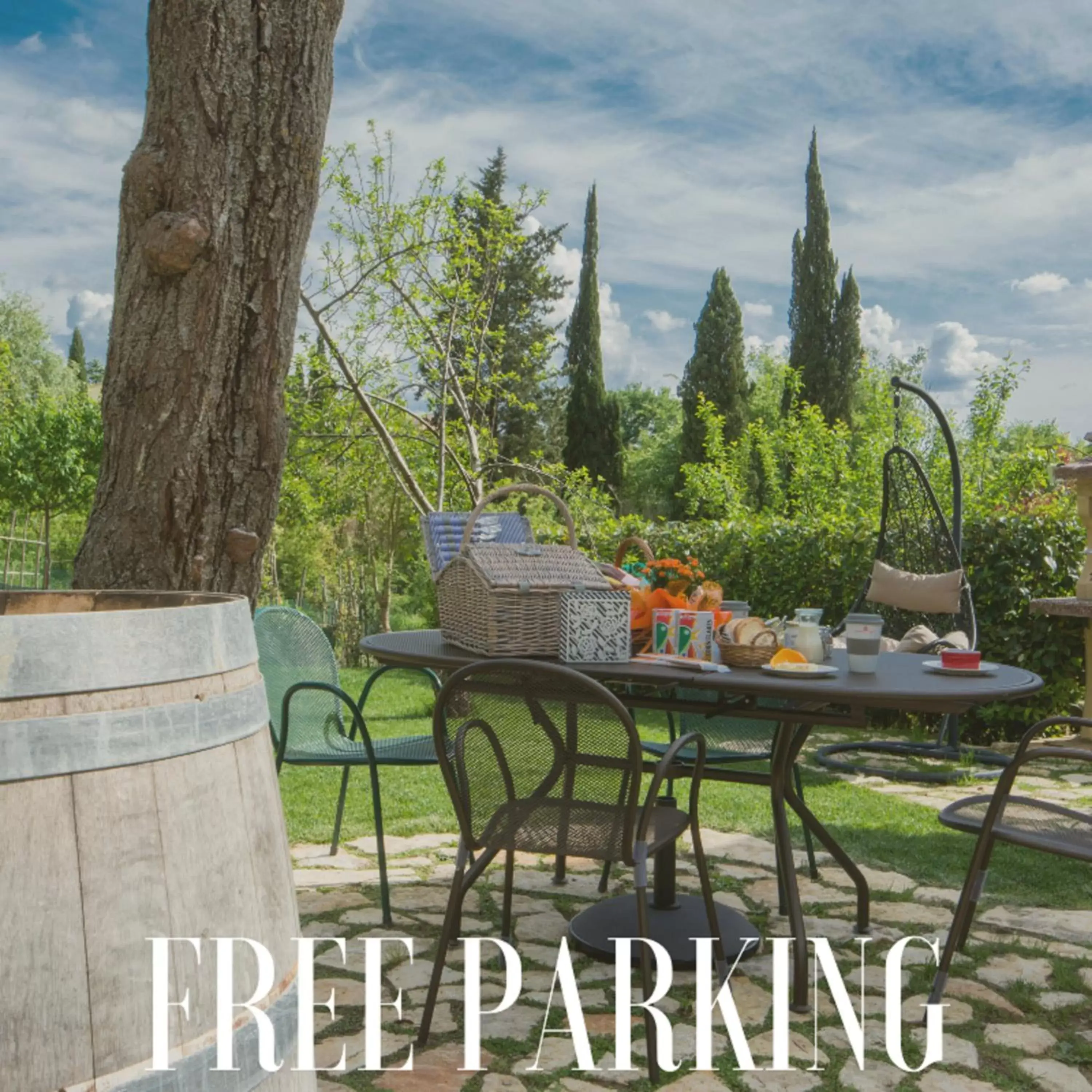 Patio in La Coroncina Lodging