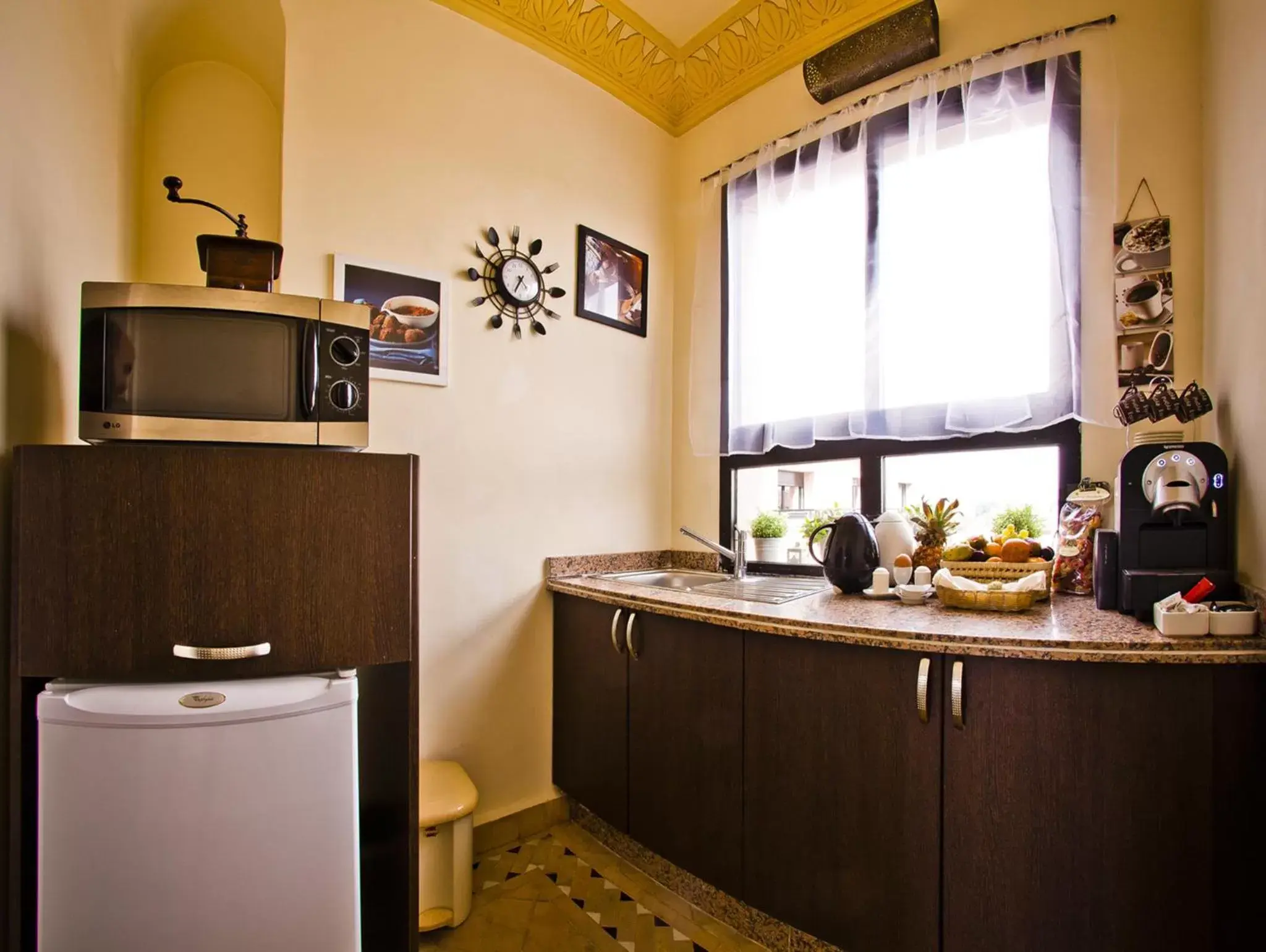 Kitchen or kitchenette, Kitchen/Kitchenette in Hotel Lawrence d'Arabie