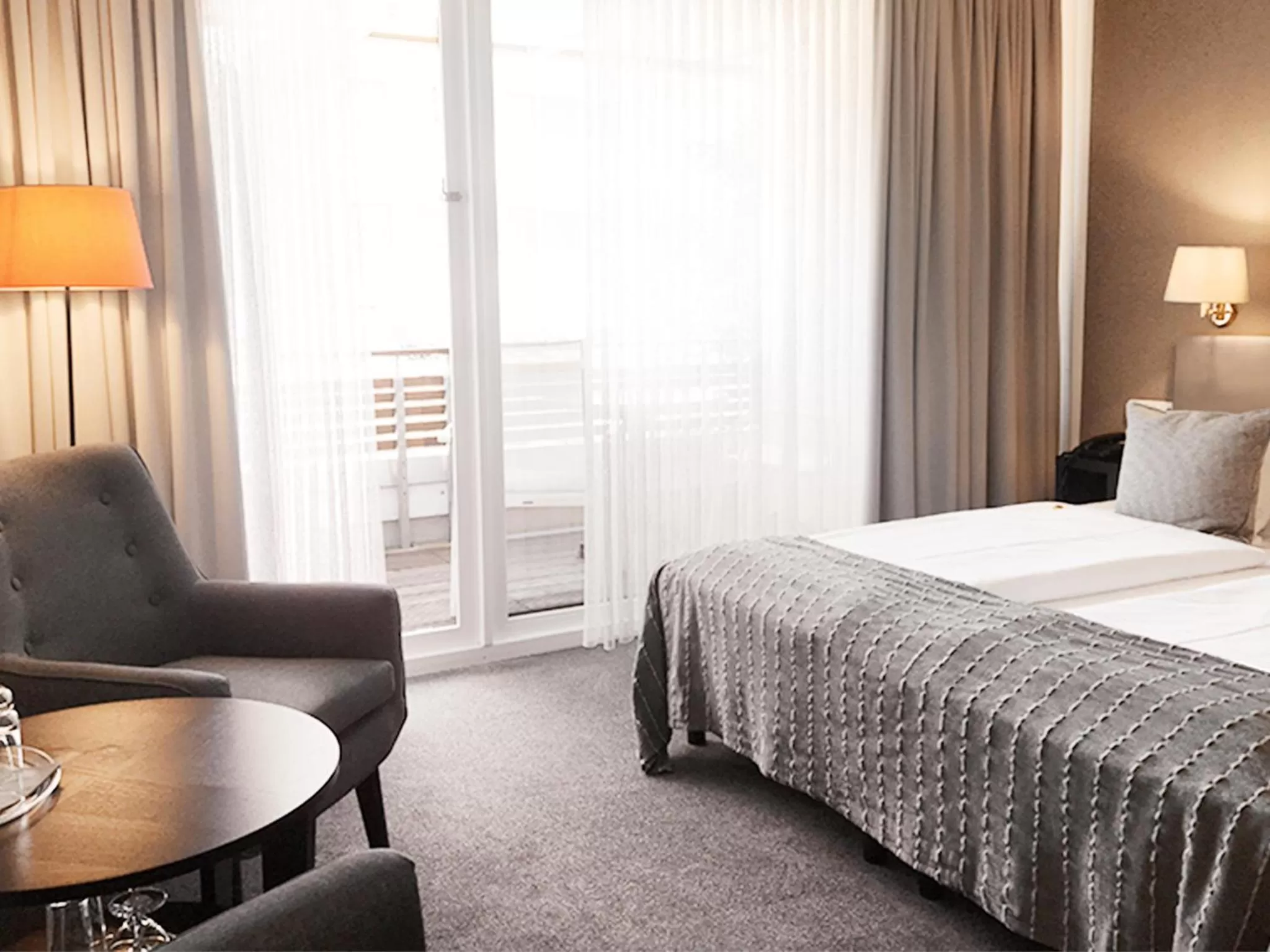 Photo of the whole room, Bed in Hotel Ancora Timmendorfer Strand, Pool inklusive