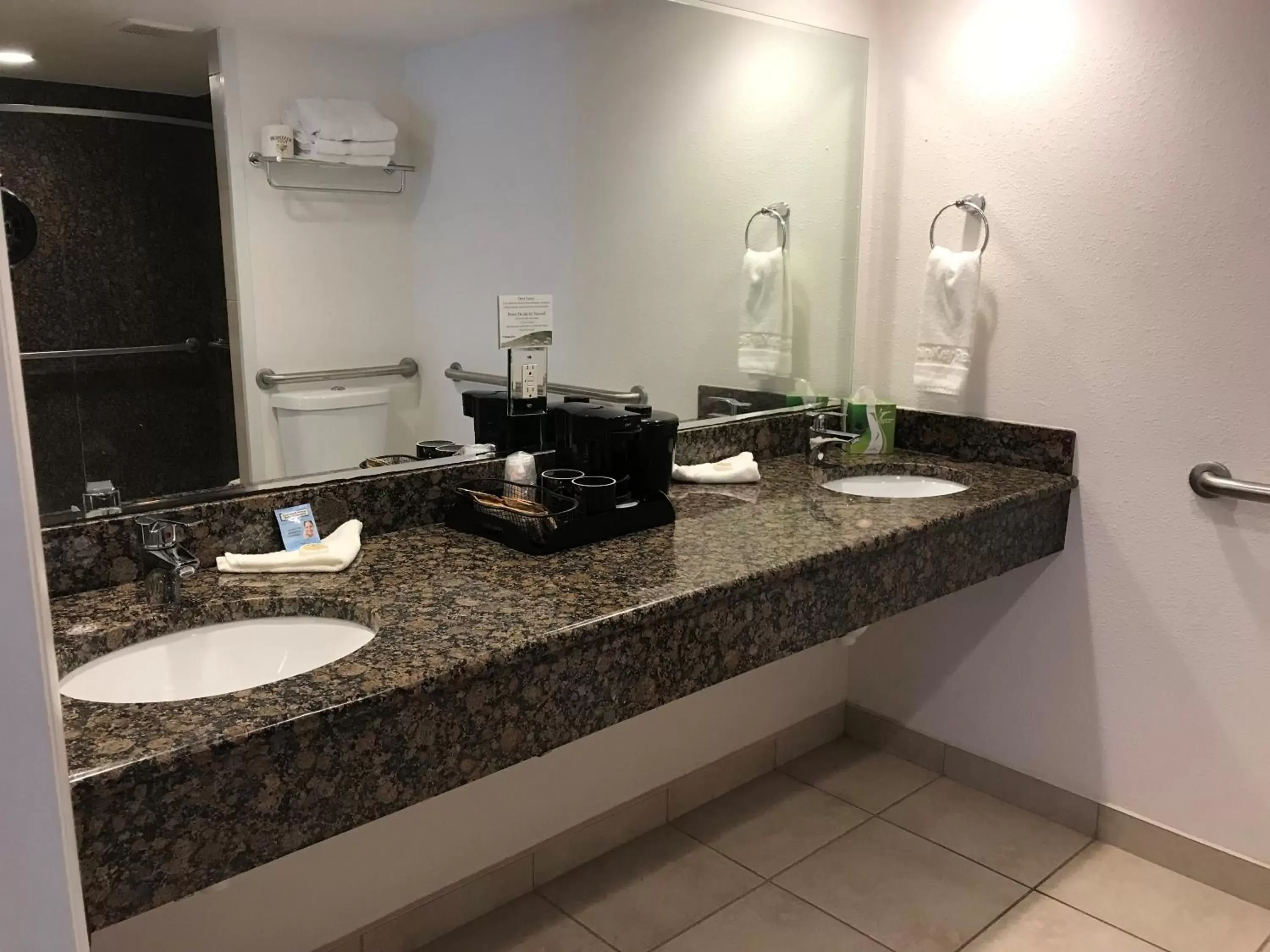 Bathroom in Dolphin Key Resort - Cape Coral