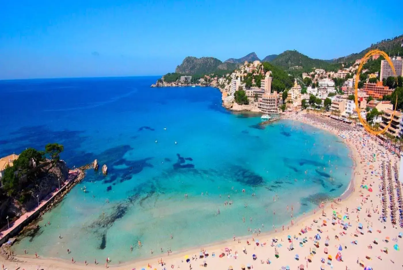 Bird's-eye View in Aparthotel y Hotel Paguera Beach