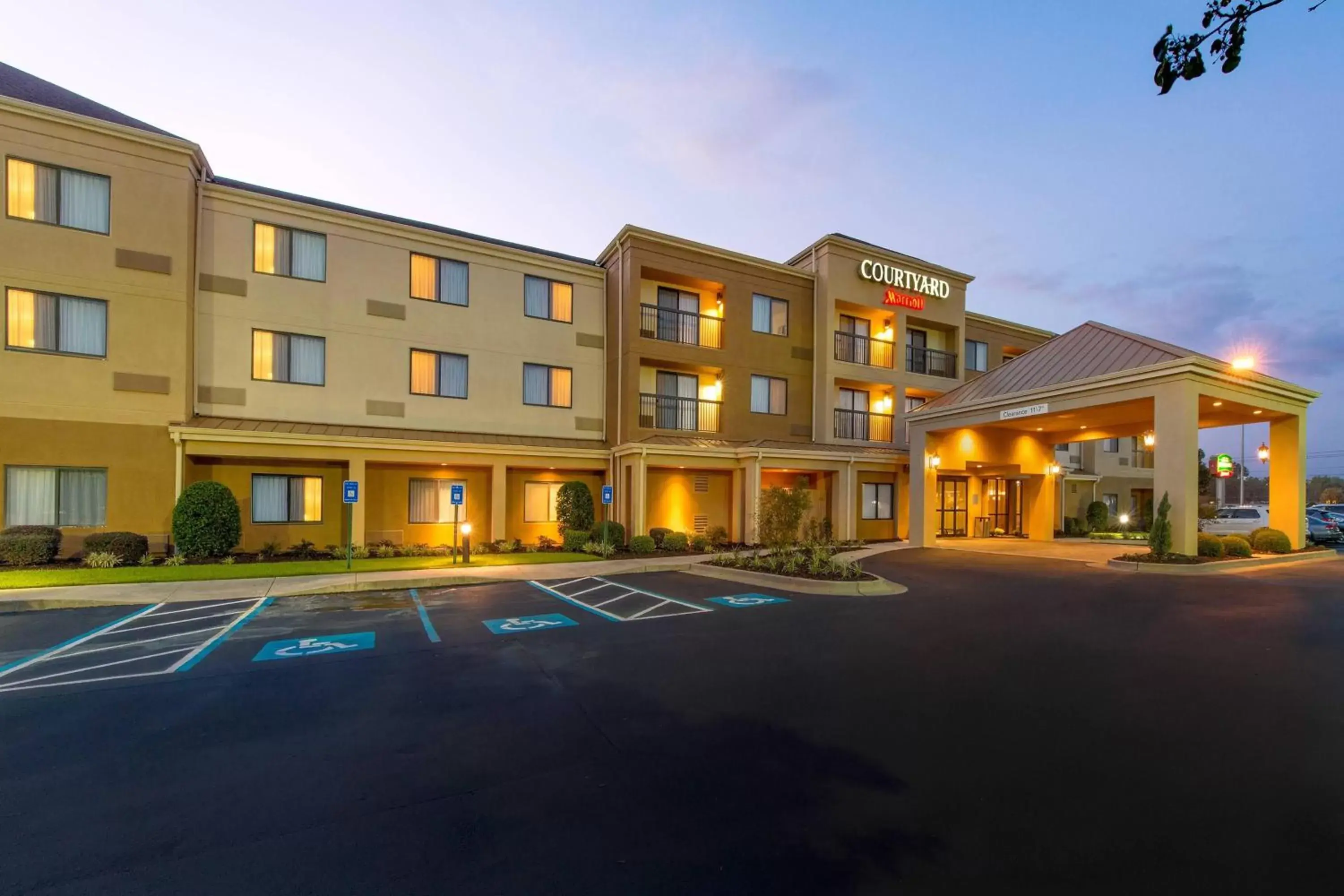 Property Building in Courtyard by Marriott Albany