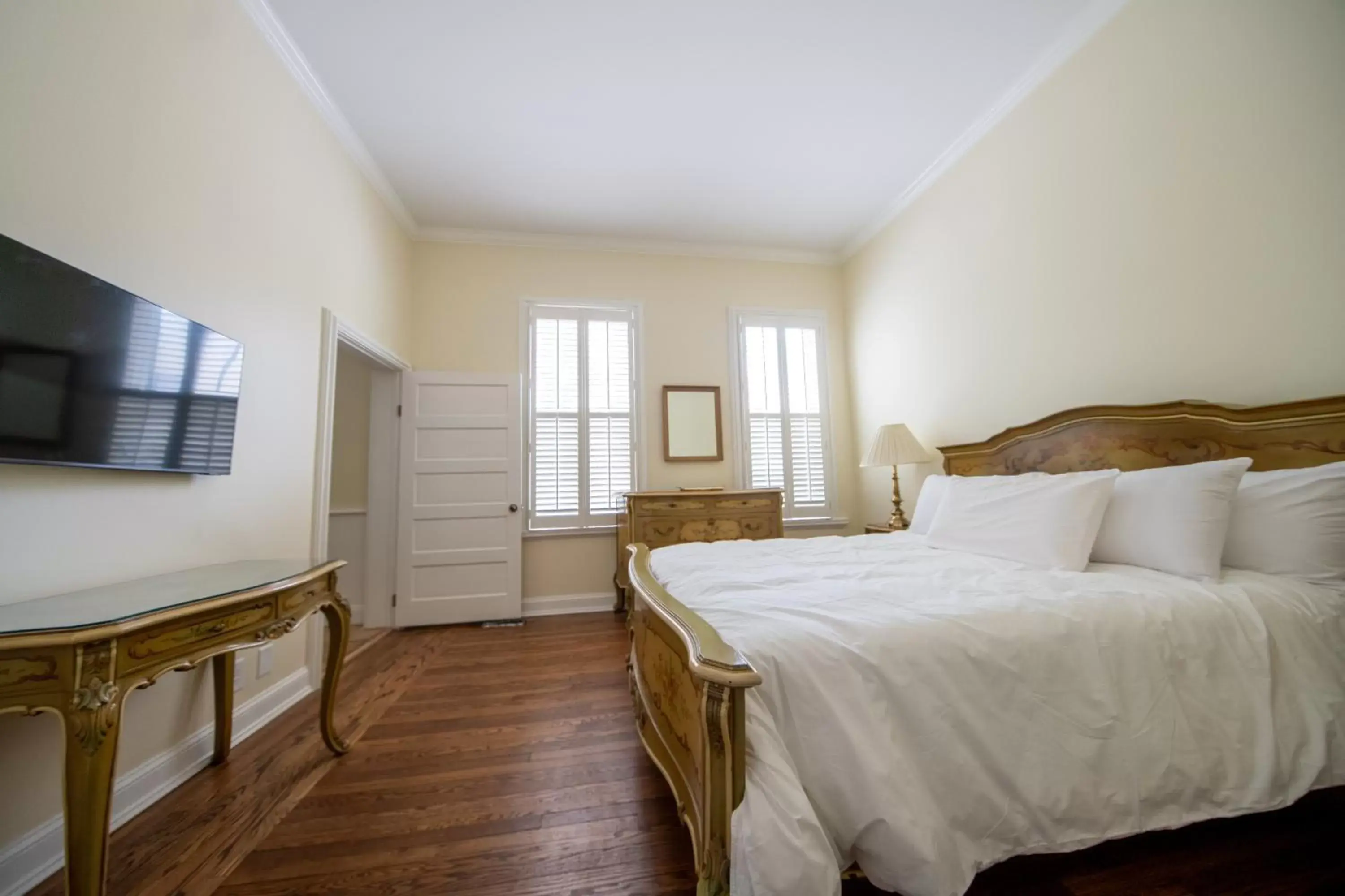 Queen Room in The Edenton Collection-The Granville Queen Inn