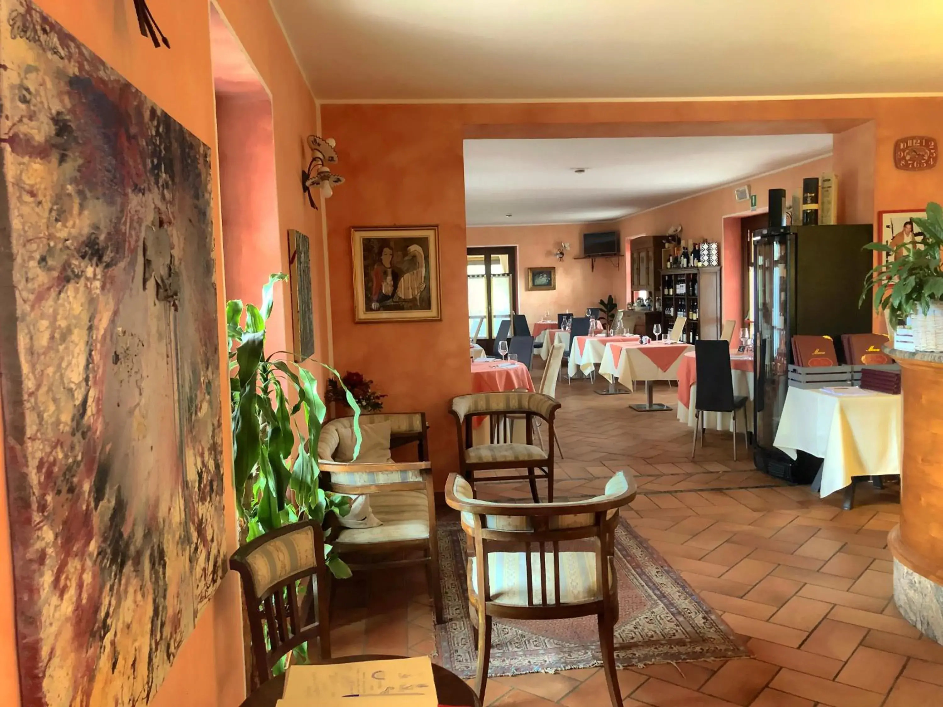 Restaurant/Places to Eat in Hotel La Fert