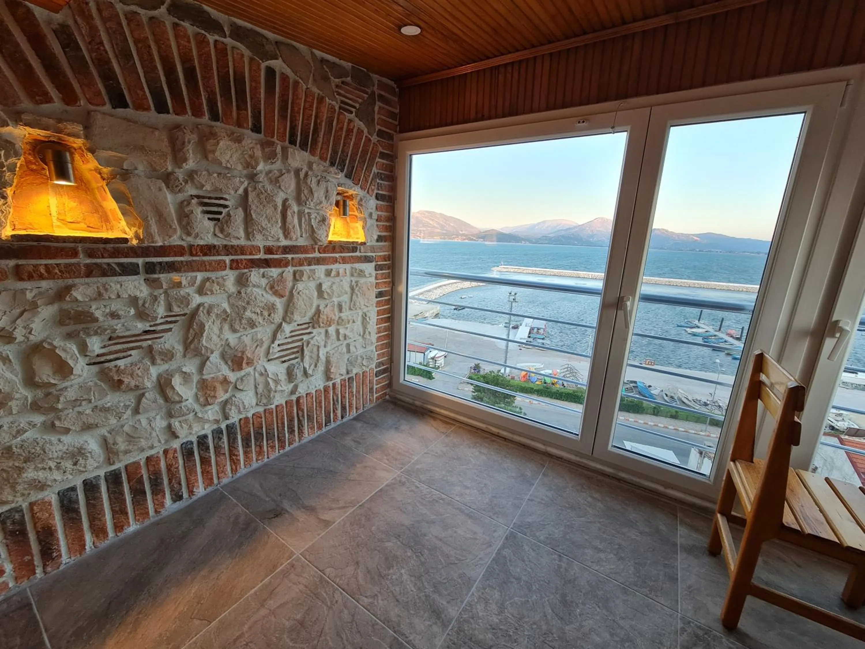 Lake view in Lale Pension