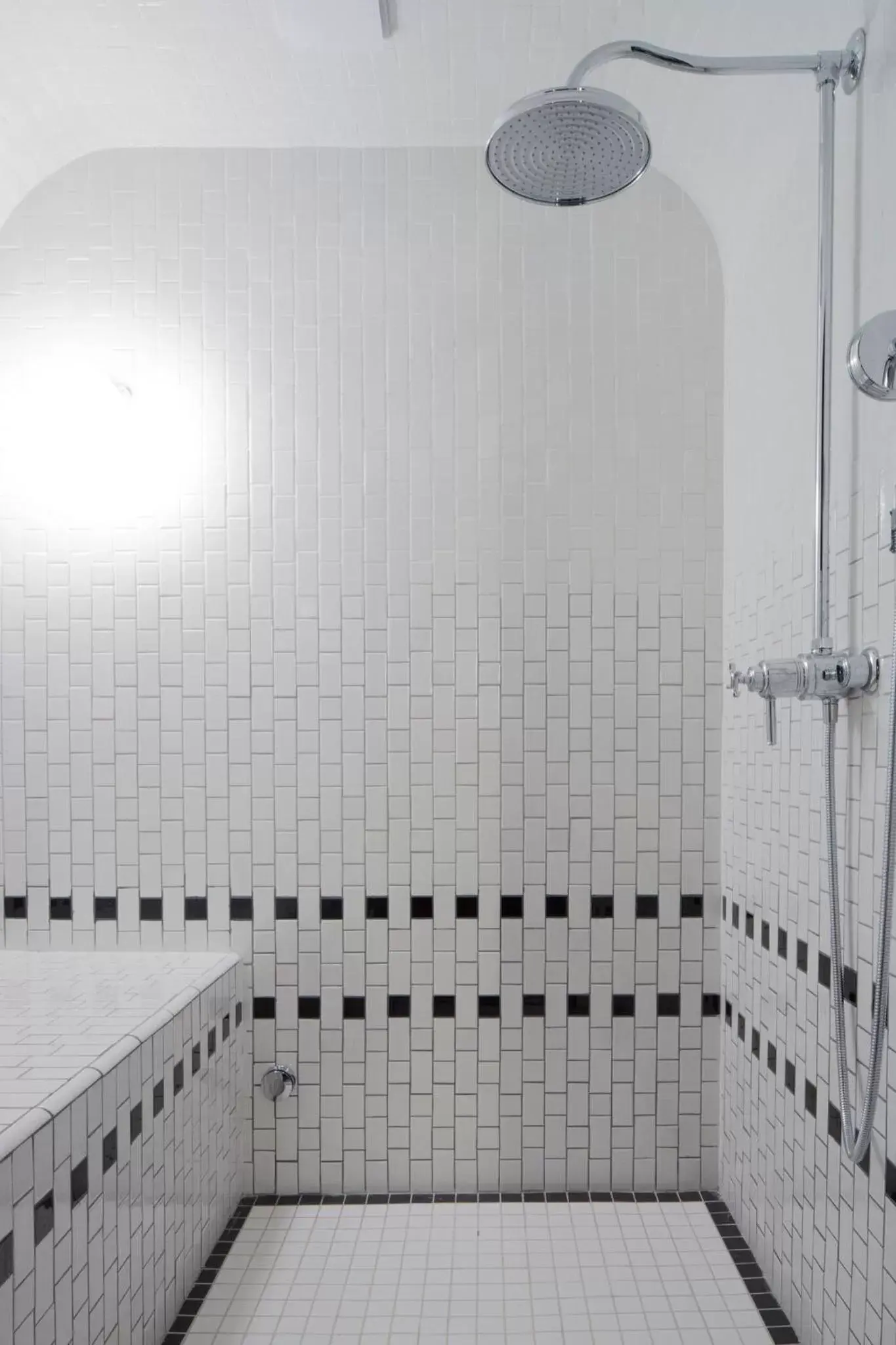 Shower in Hotel Les Bains Paris