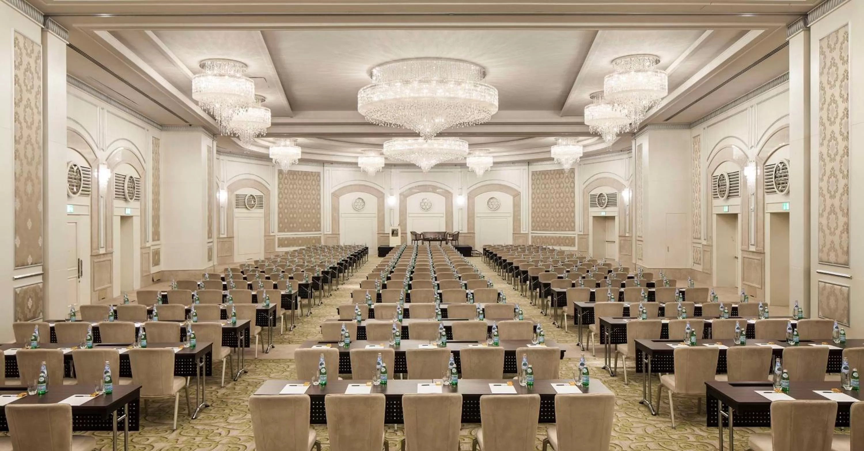 Meeting/conference room in Waldorf Astoria Jerusalem