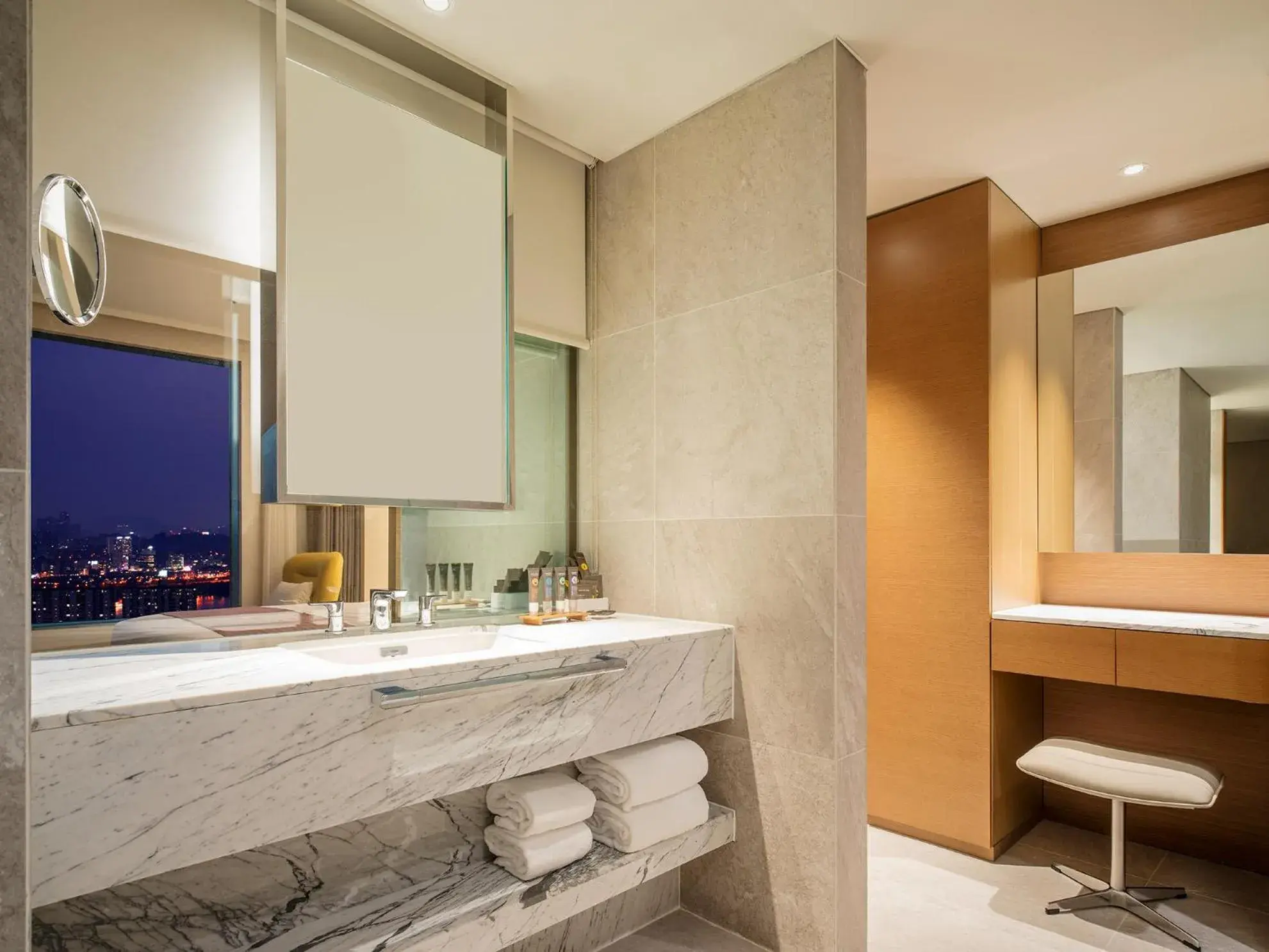 Bathroom in Novotel Suites Ambassador Seoul Yongsan