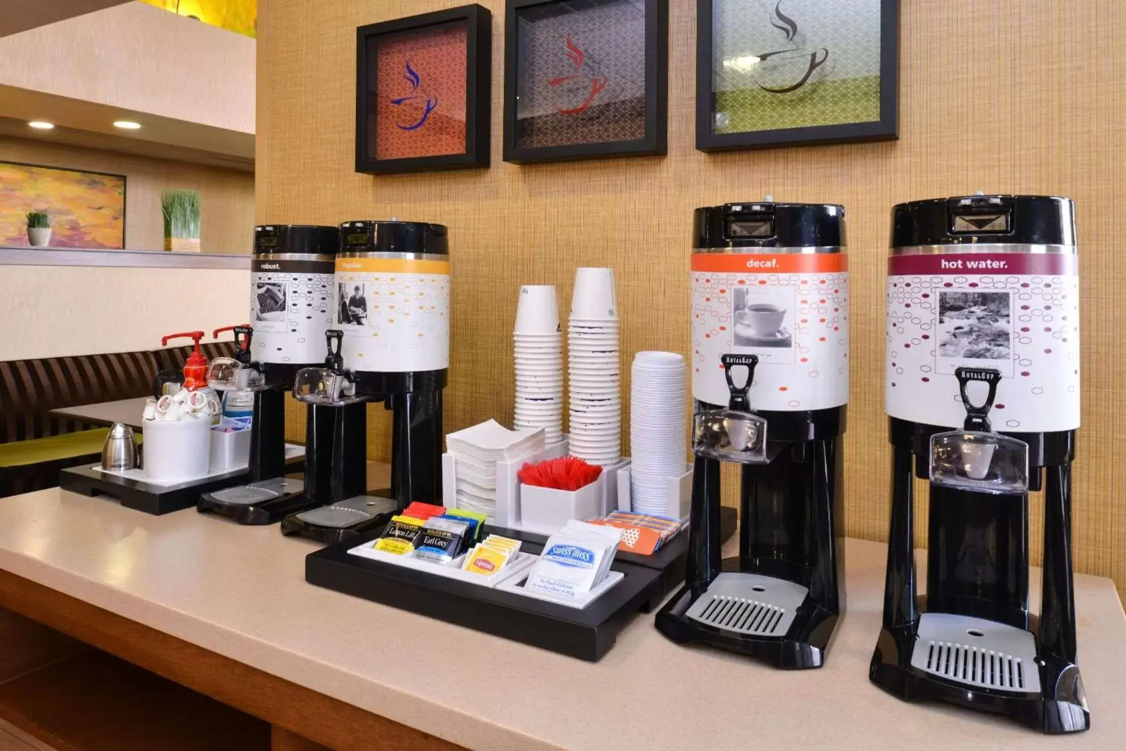 Restaurant/places to eat in Hampton Inn & Suites Springboro Restaurant/places to eat in Hampton Inn & Suites Springboro